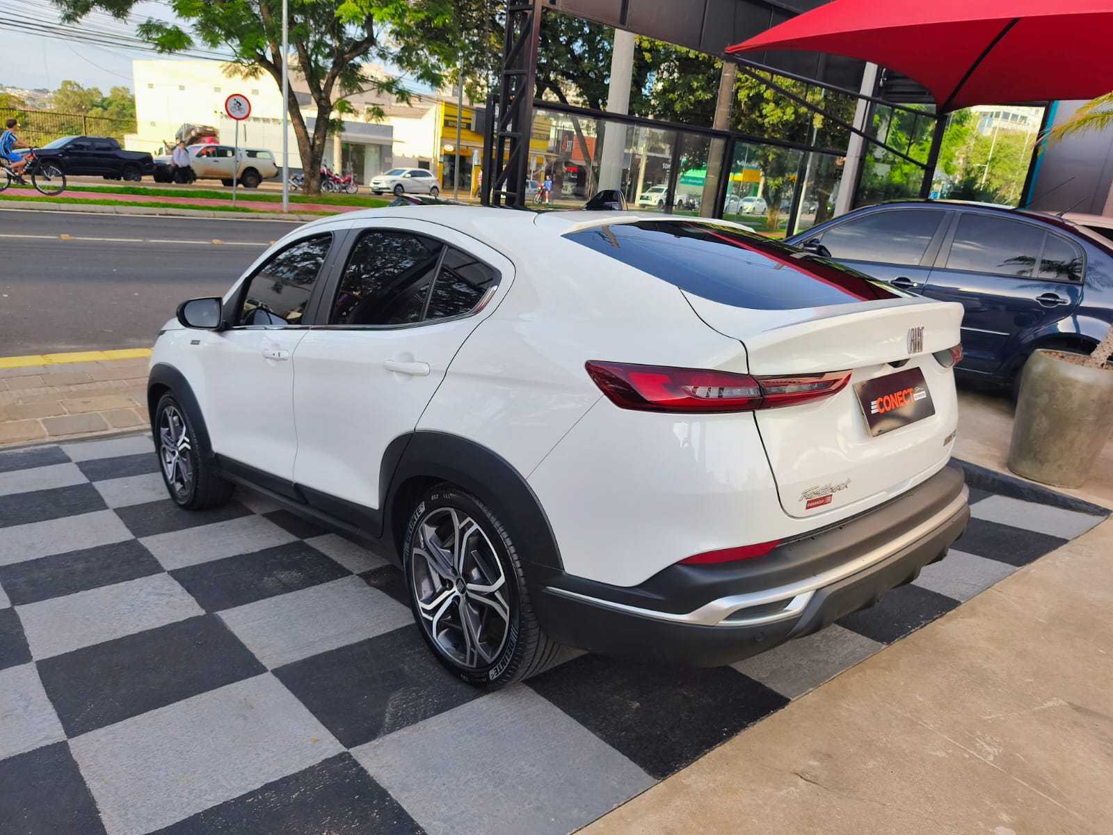 FASTBACK LIMITED EDIT1ON 1.3 T