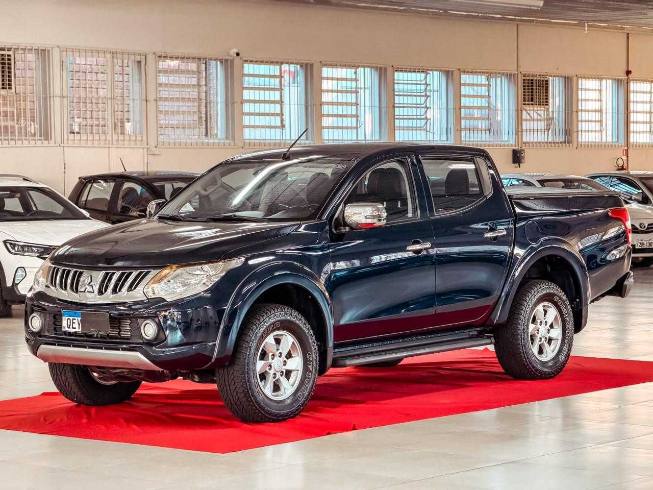 TRITON 2.4 SPORT HPE DIES. 4X4