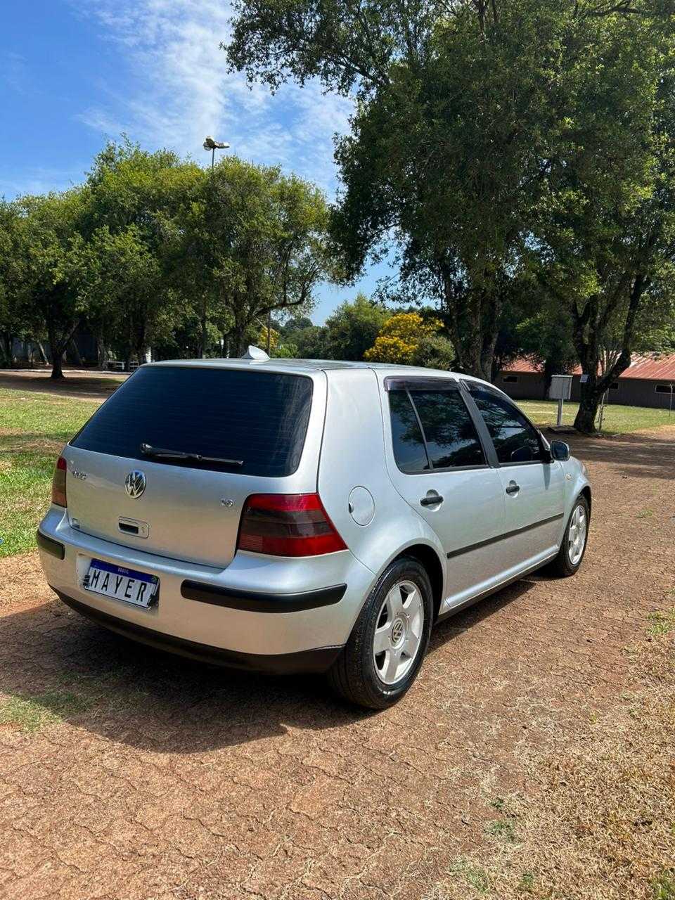 GOLF 1.6 MI
