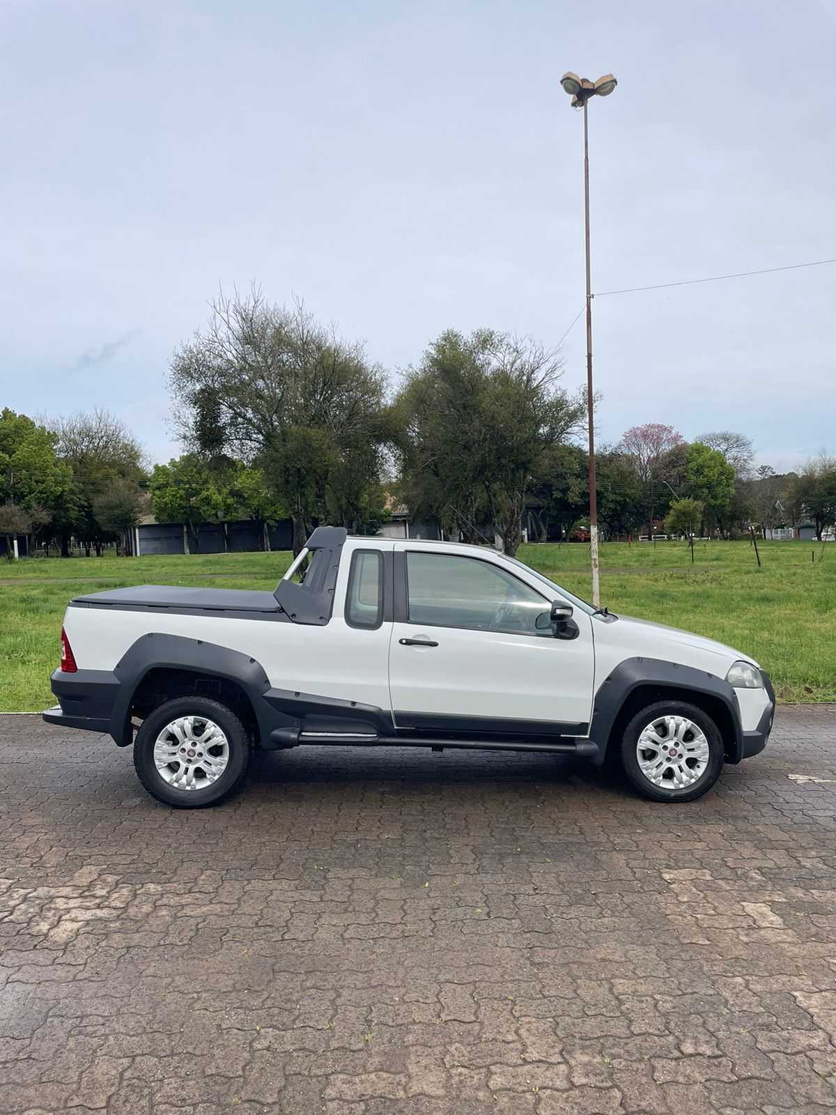 STRADA ADVENTURE LOCKER 1.8 CE