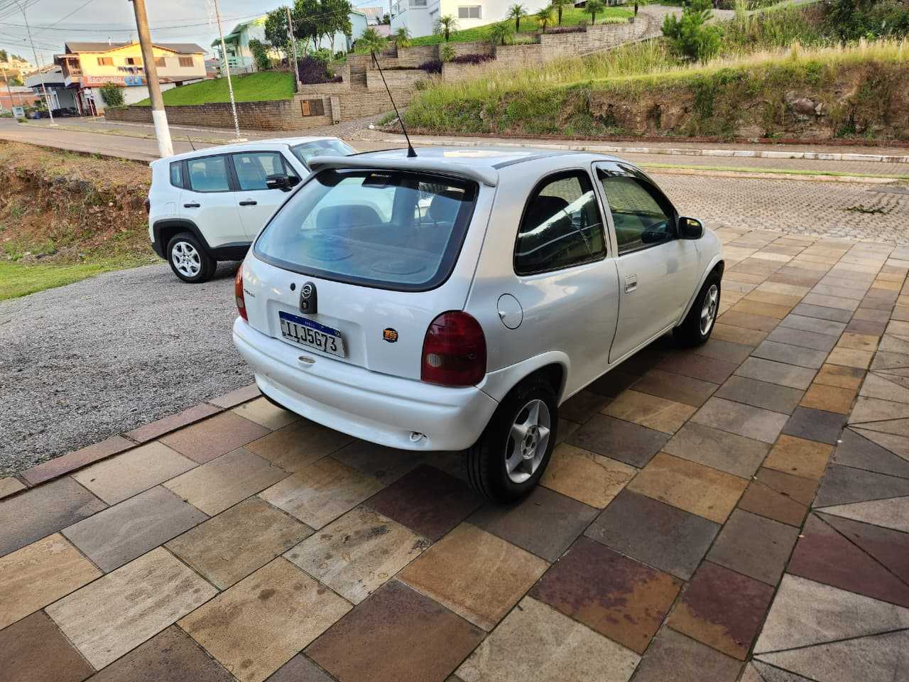 CORSA WIND 1.0