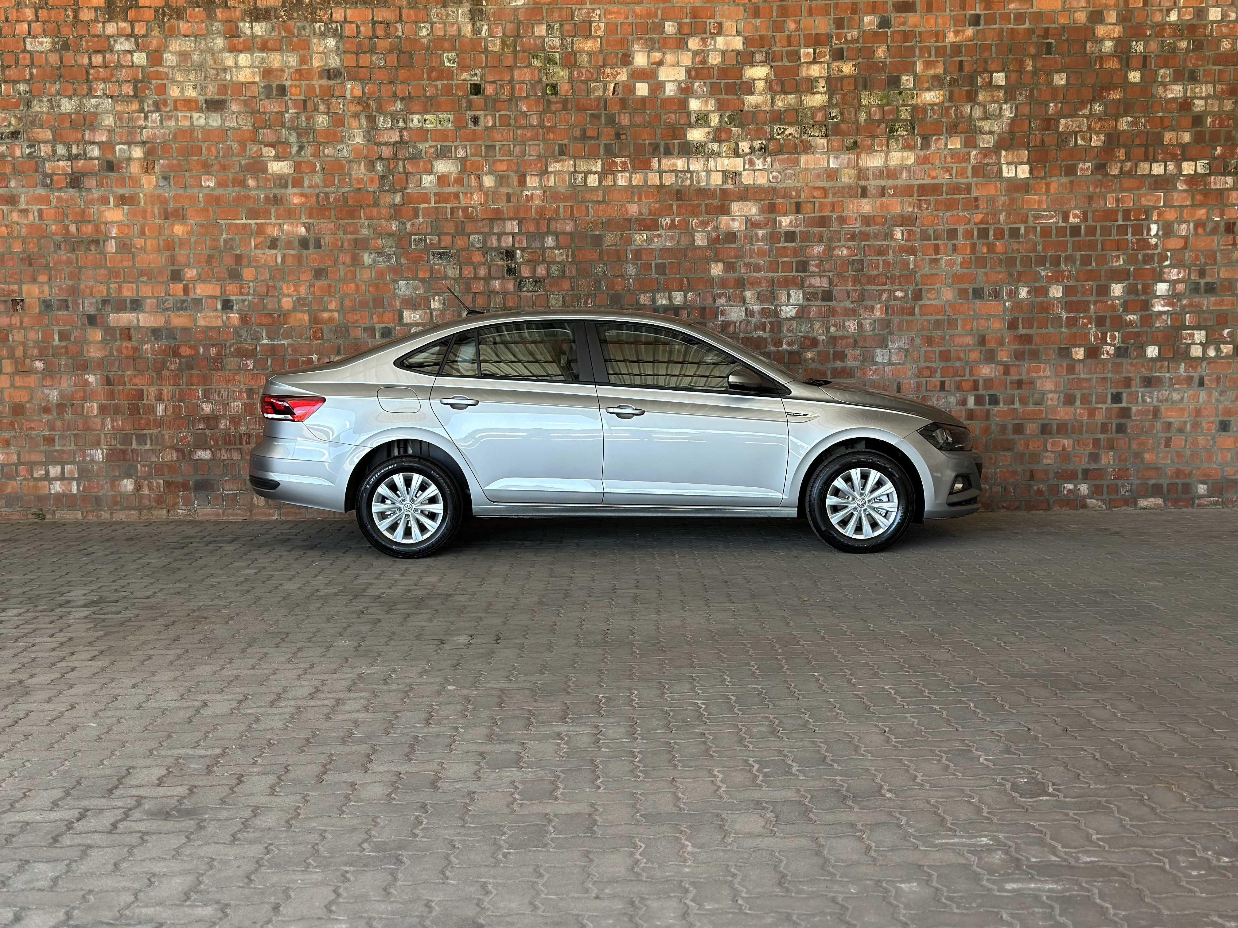 VIRTUS COMFORTLINE 200 TSI