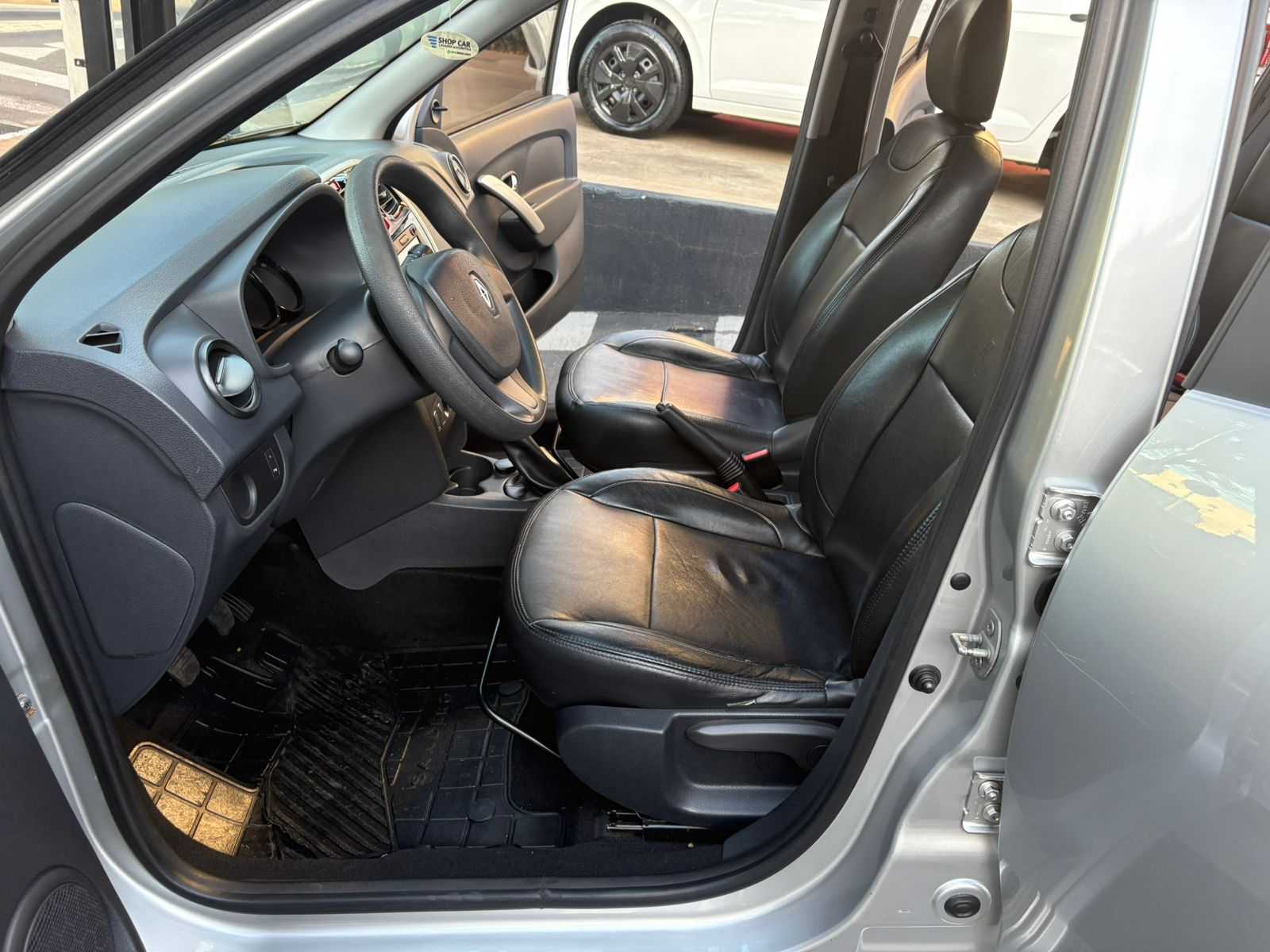 SANDERO  1.6 8V COMPLETO