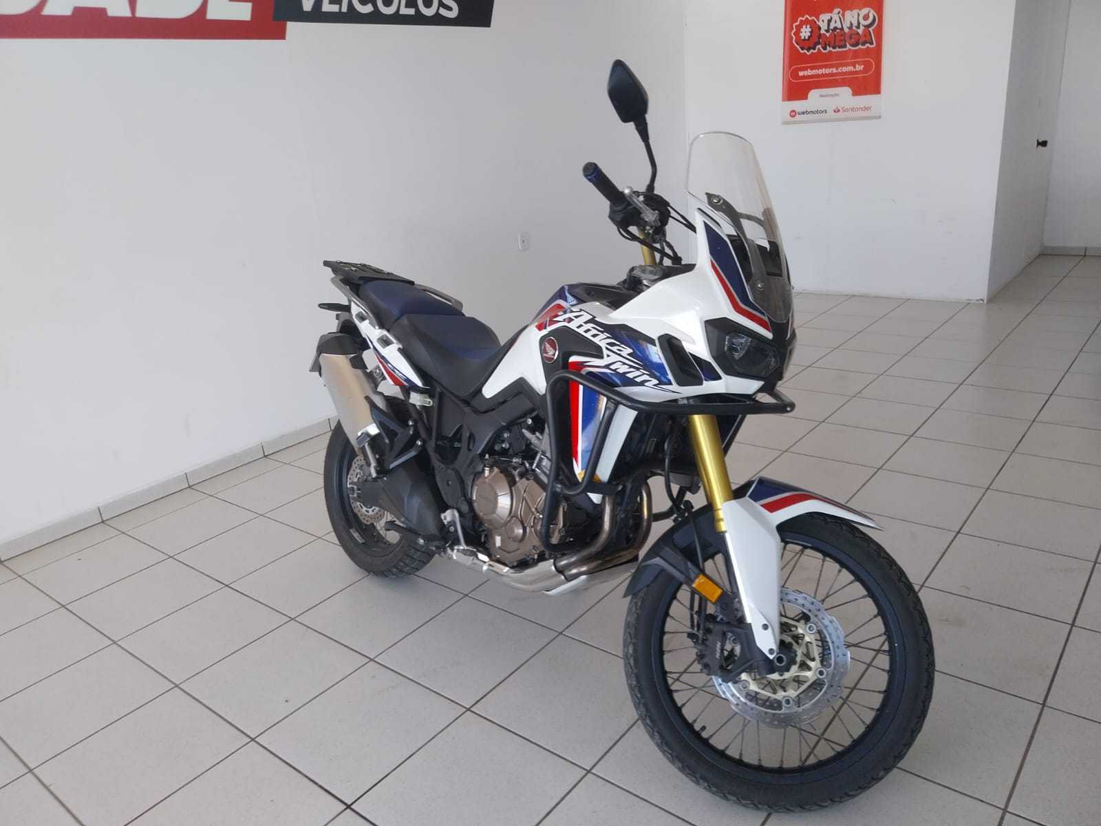 AFRICA TWIN