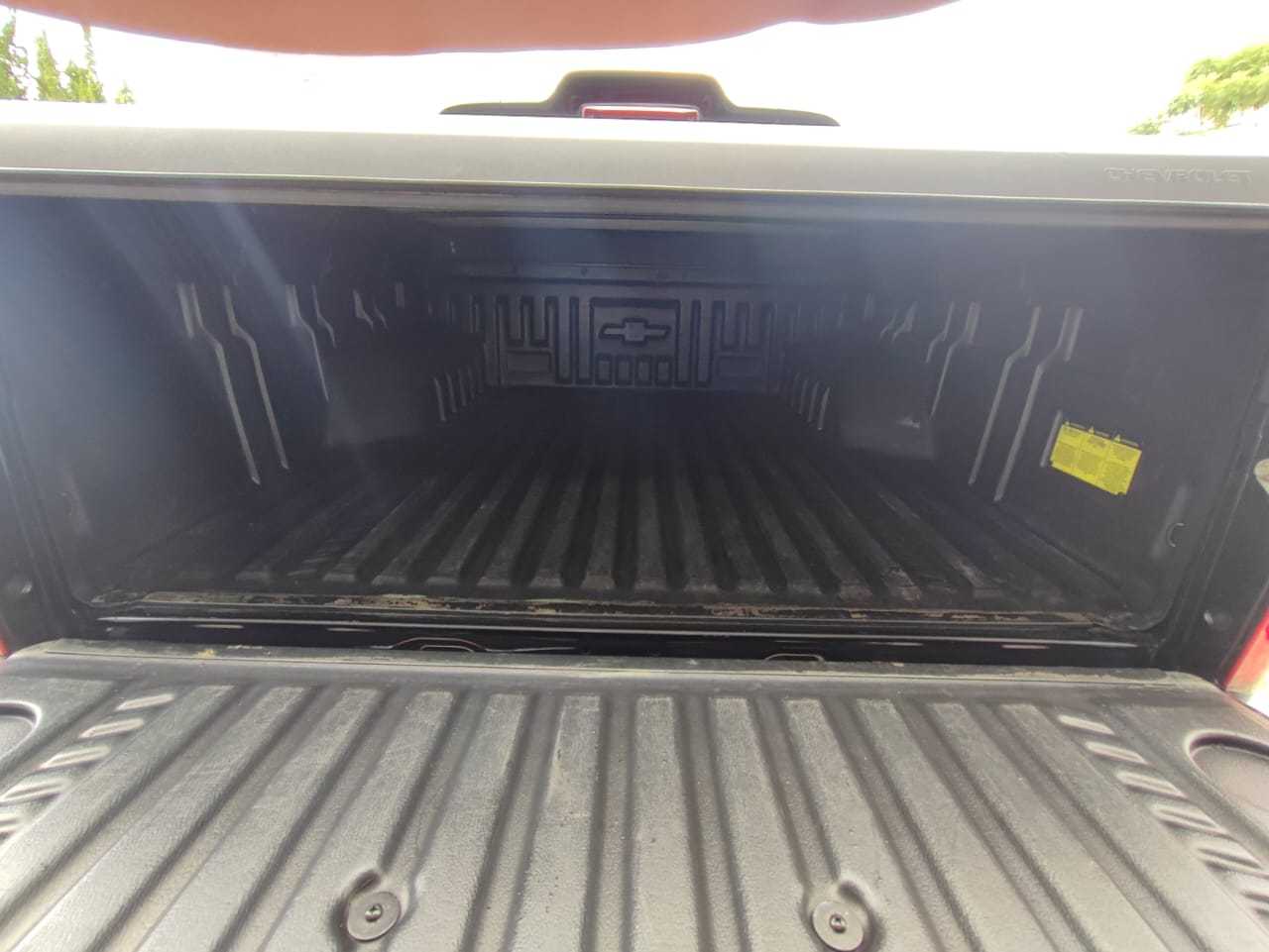 S10 2.8 HIGH COUNTRY 4X4