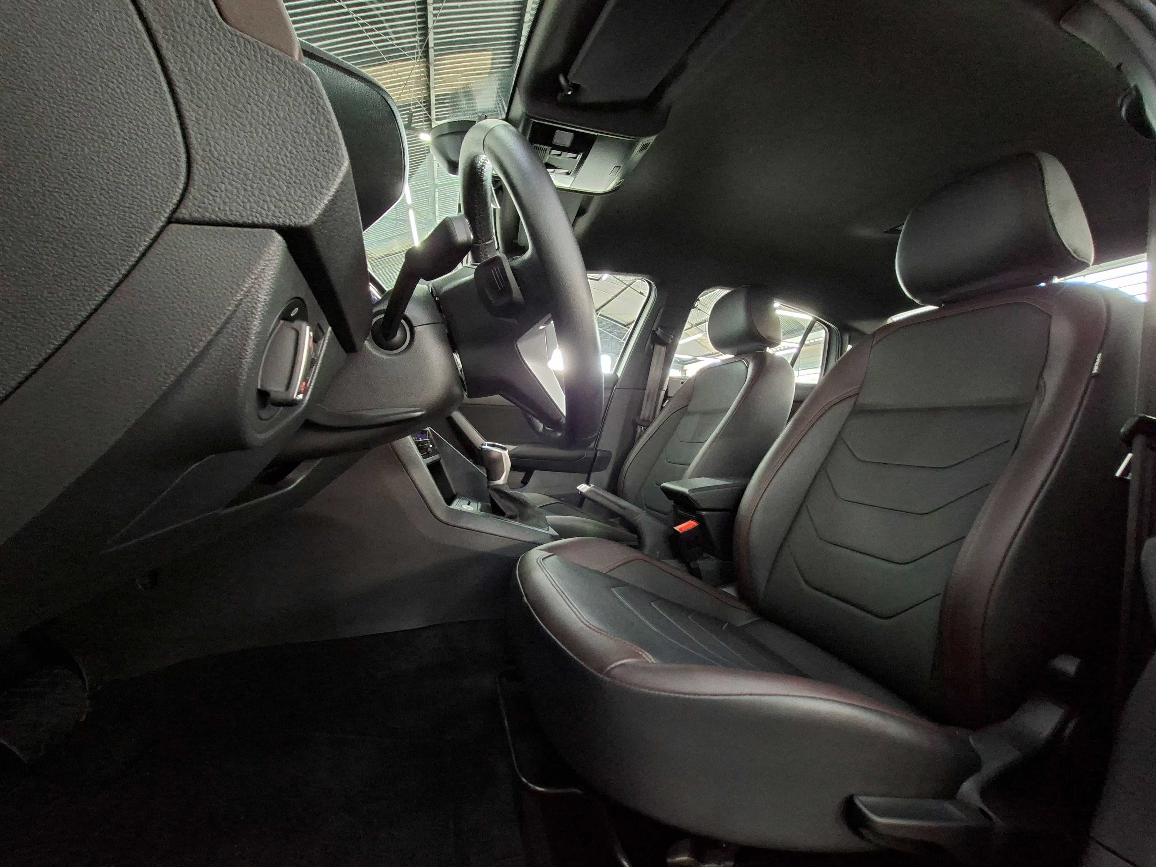 VIRTUS HIGHLINE 200TSI