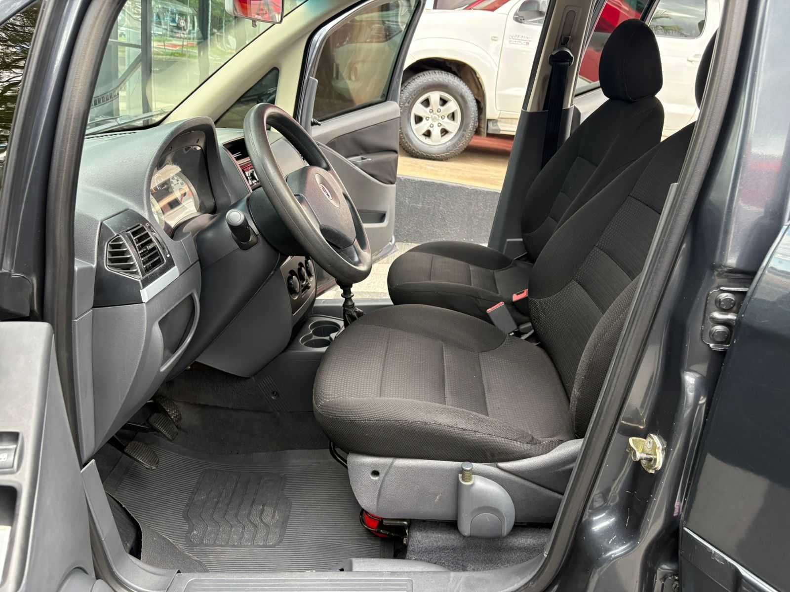 IDEA 1.4 ELX COMPLETO