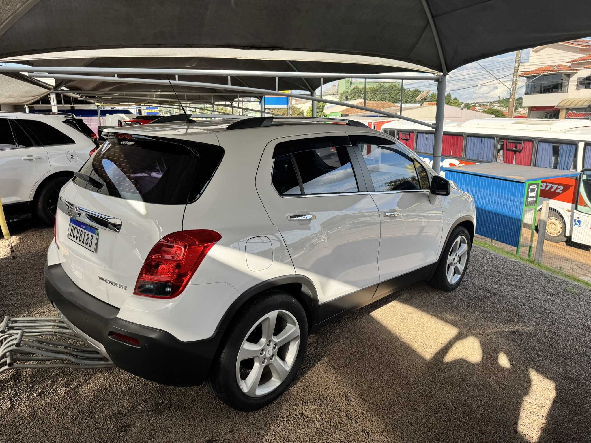 TRACKER LTZ TETO SOLAR