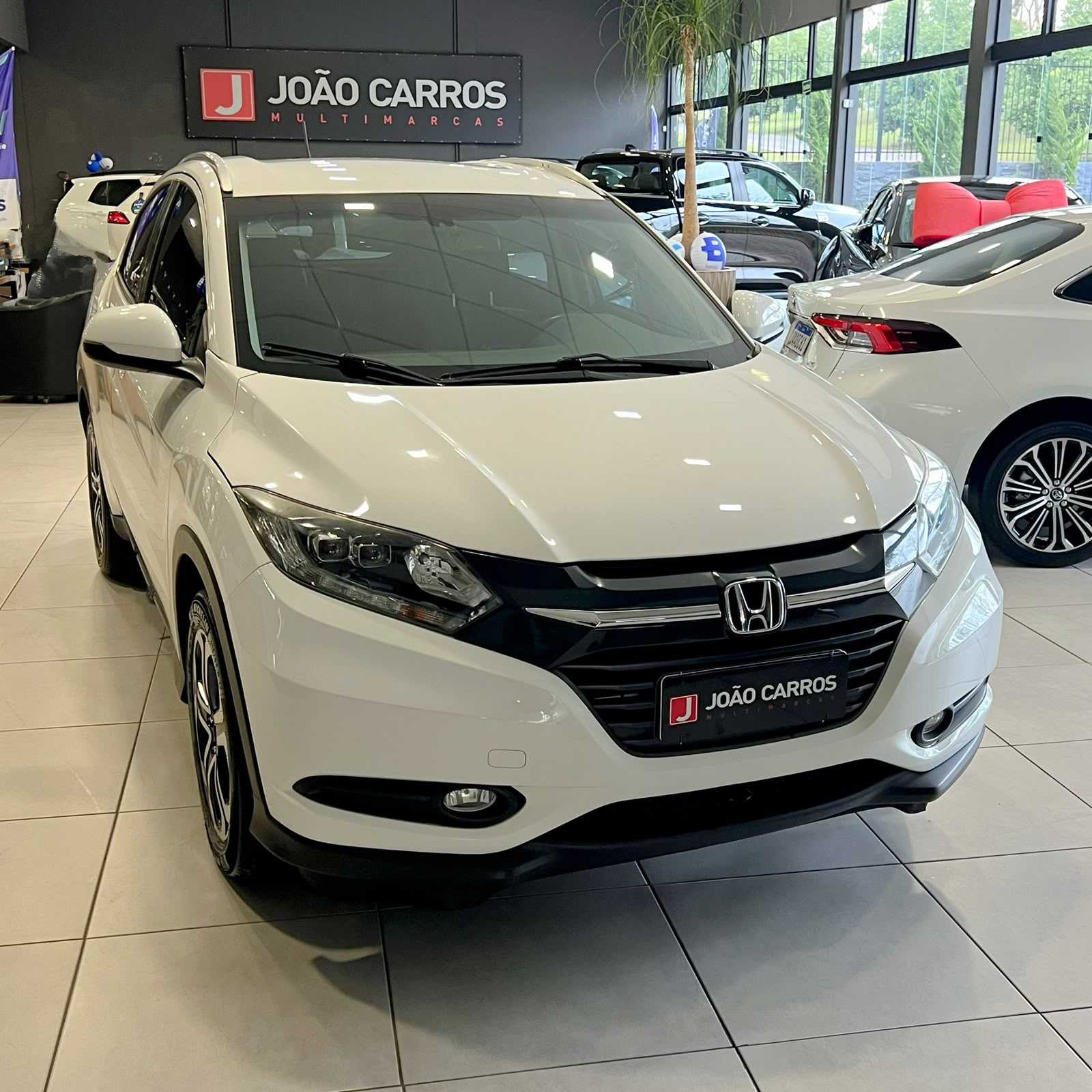 HR-V TOURING 1.8 FLEX AUT localizado em Guaporé no estado de RS