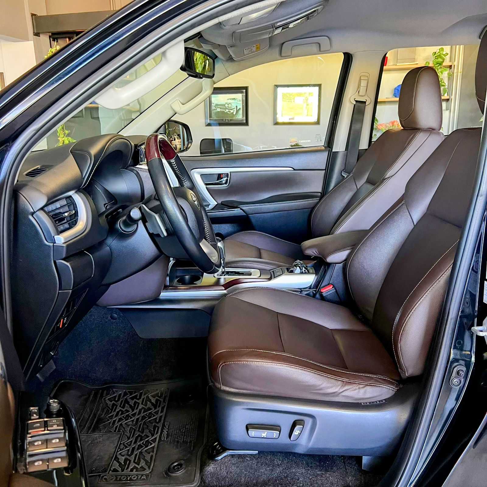 HILUX SW4 SRX 2.8 4X4 DIESEL