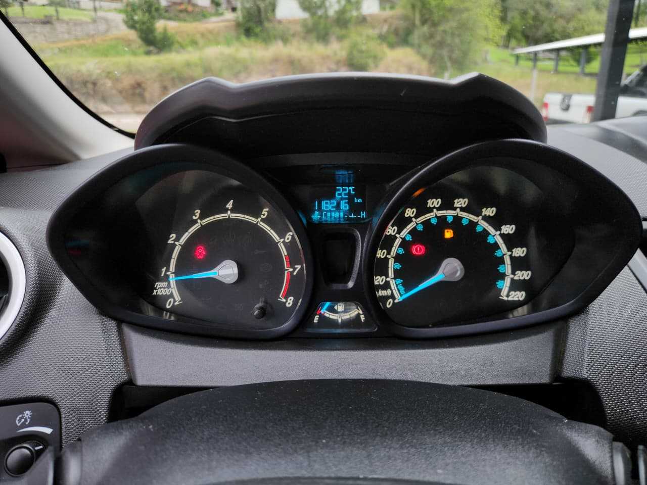 FIESTA 1.6 SE
