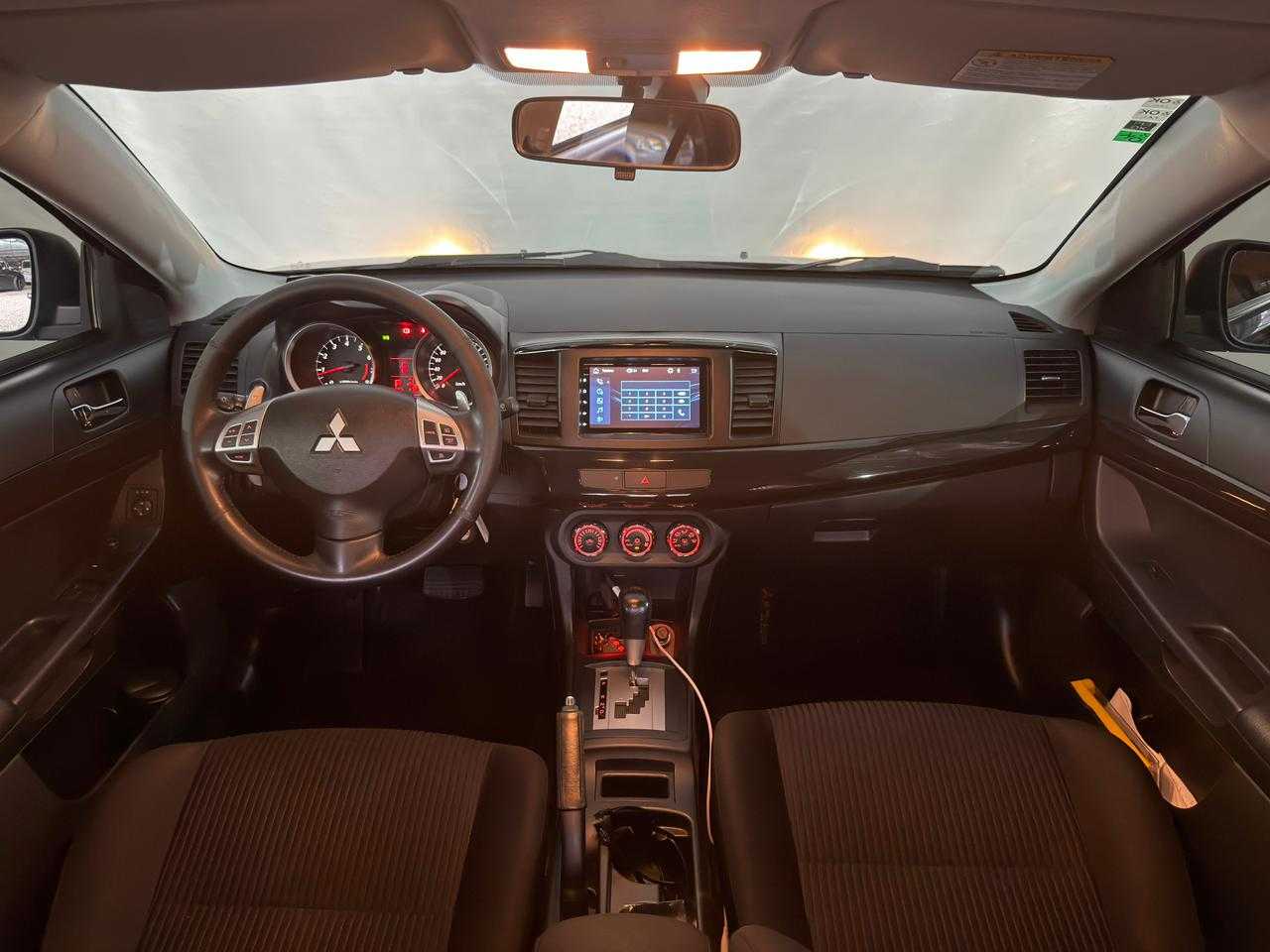 LANCER 2.0 16V 160CV AUT