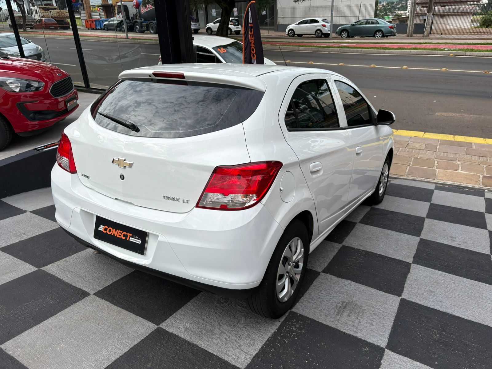 ONIX LT 1.0 COMPLETO