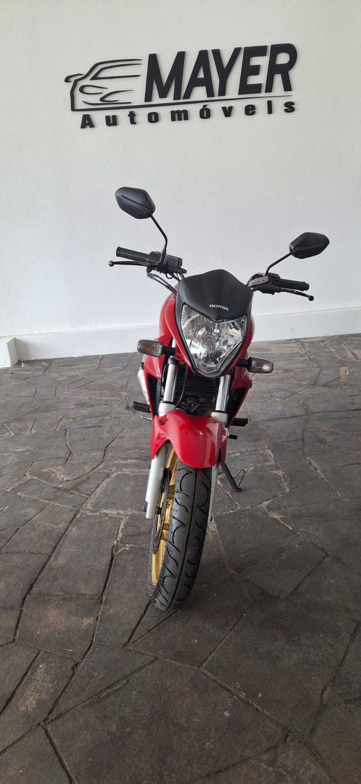 CB 300 R