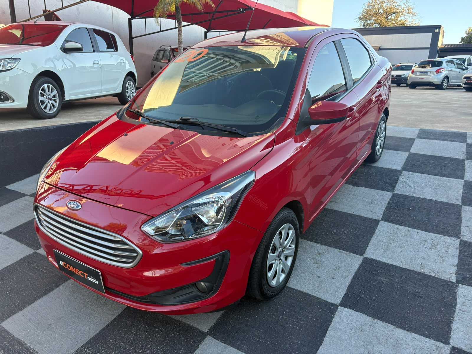 KA SEDAN 1.0