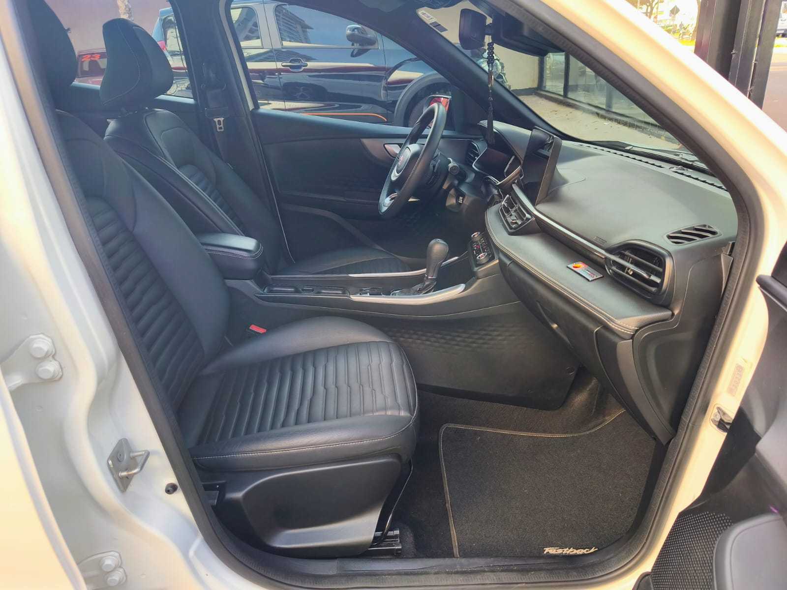 FASTBACK LIMITED EDIT1ON 1.3 T