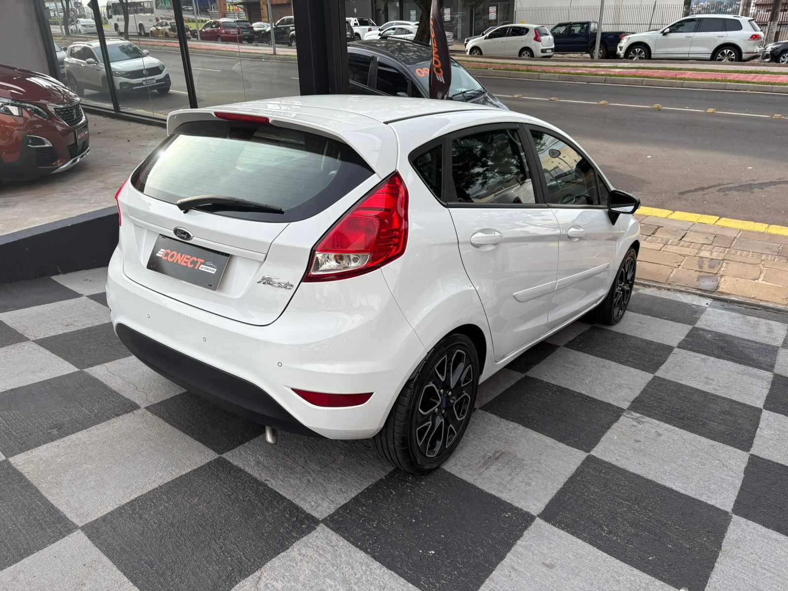 NEW FIESTA 1.5 COMPLETO
