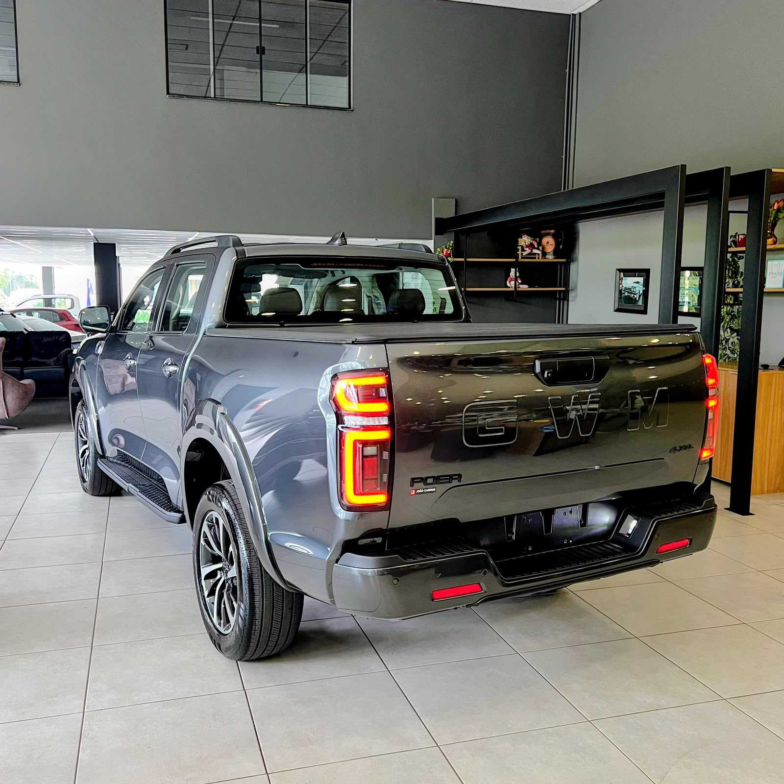 POER P30 EXCLUSIVE 2.4 TDI 4X4
