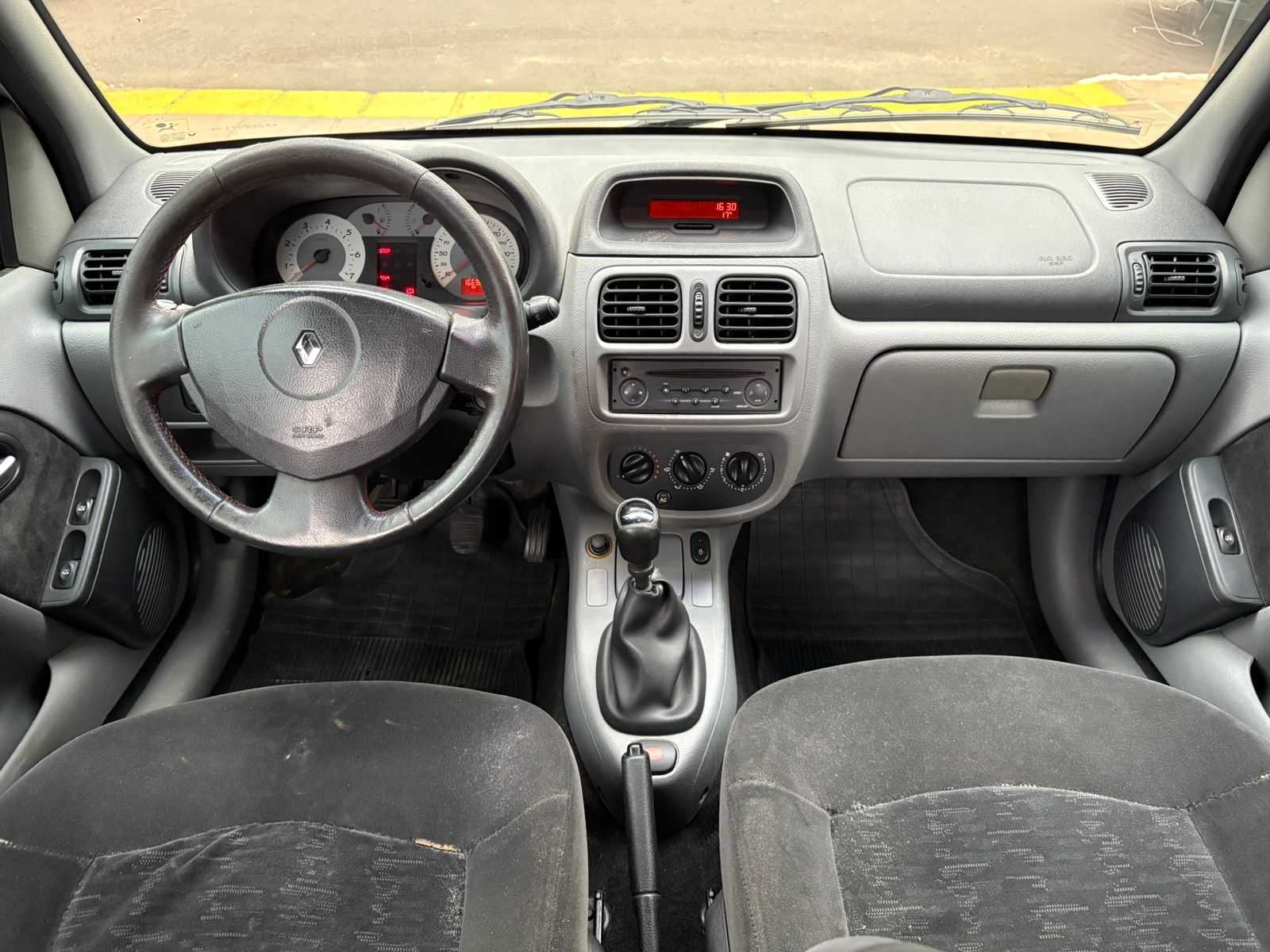 CLIO PRIVILEGE 1.6 COMPLETO