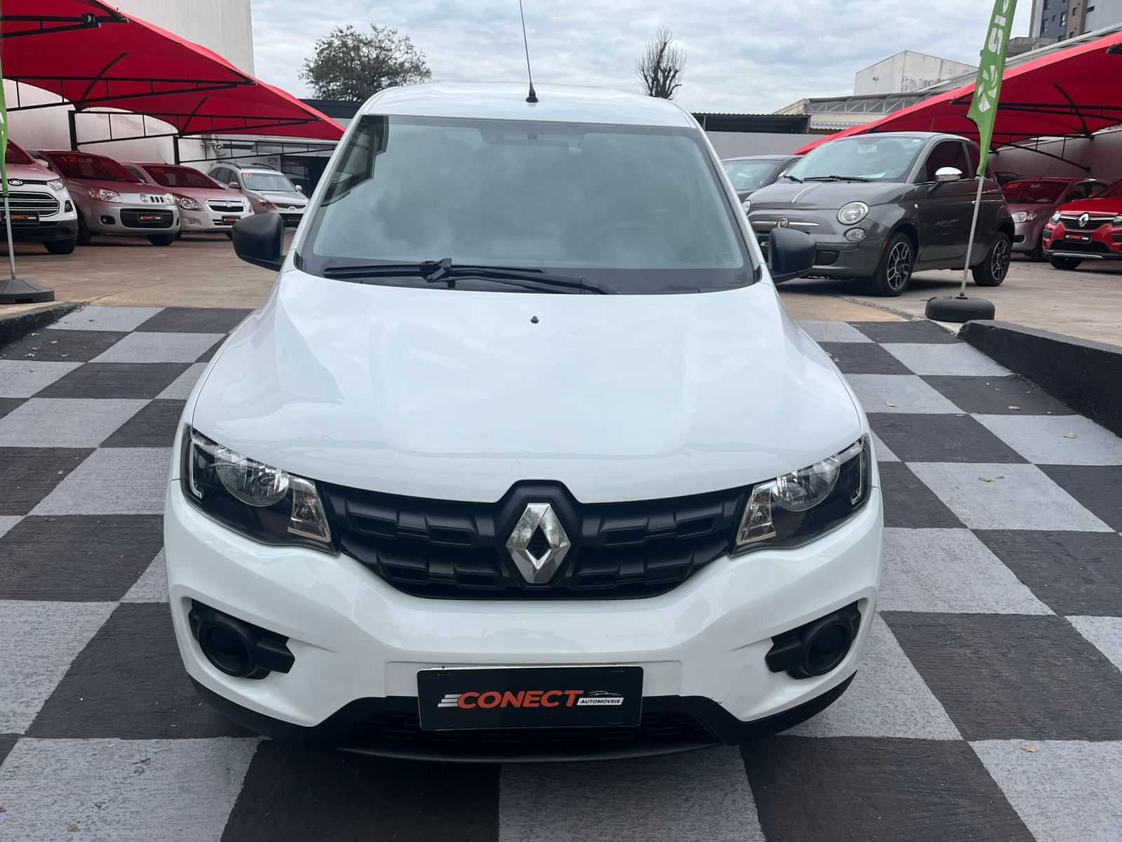 KWID ZEN 1.0 COMPLETO