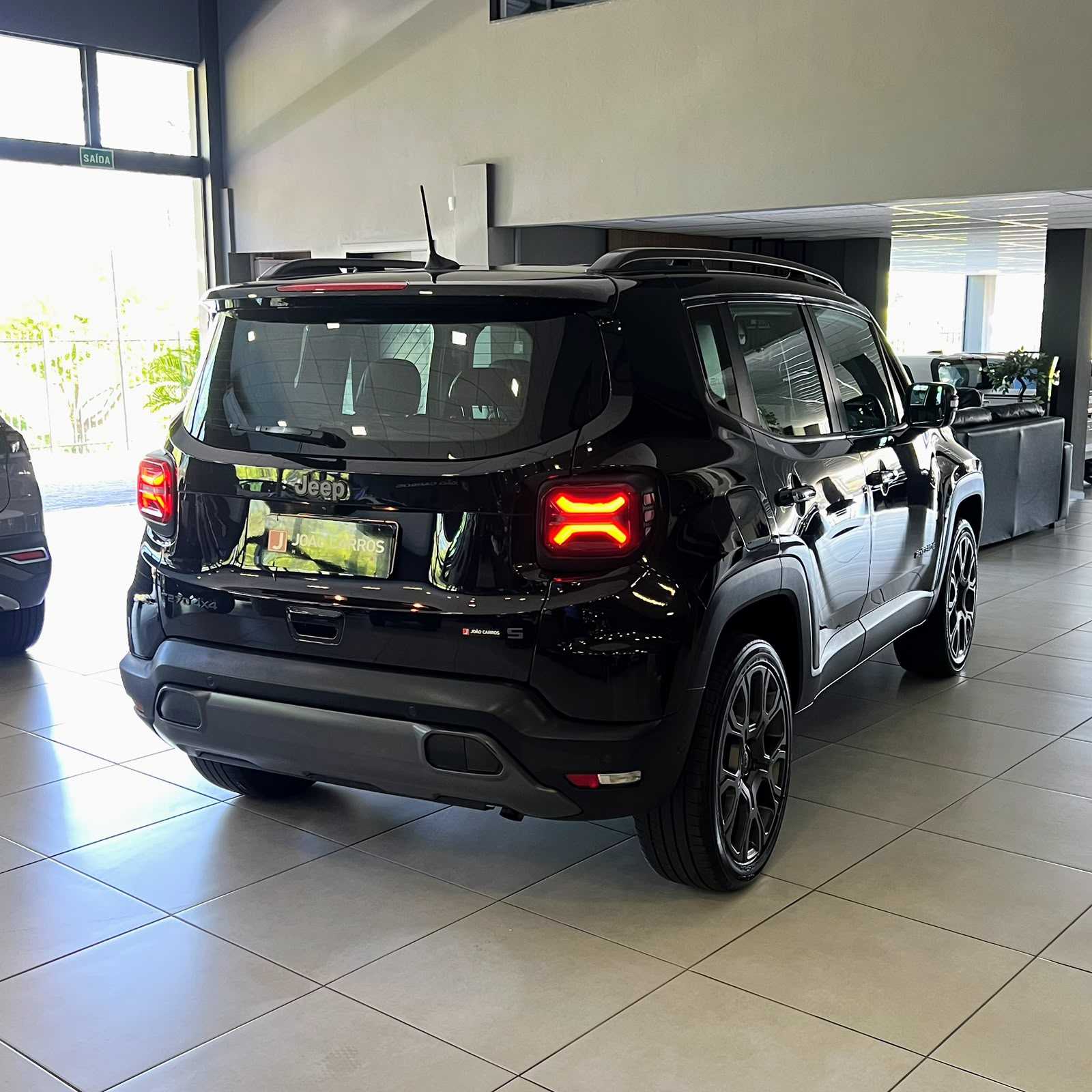 RENEGADE S T270 1.3T 4X4 AUT