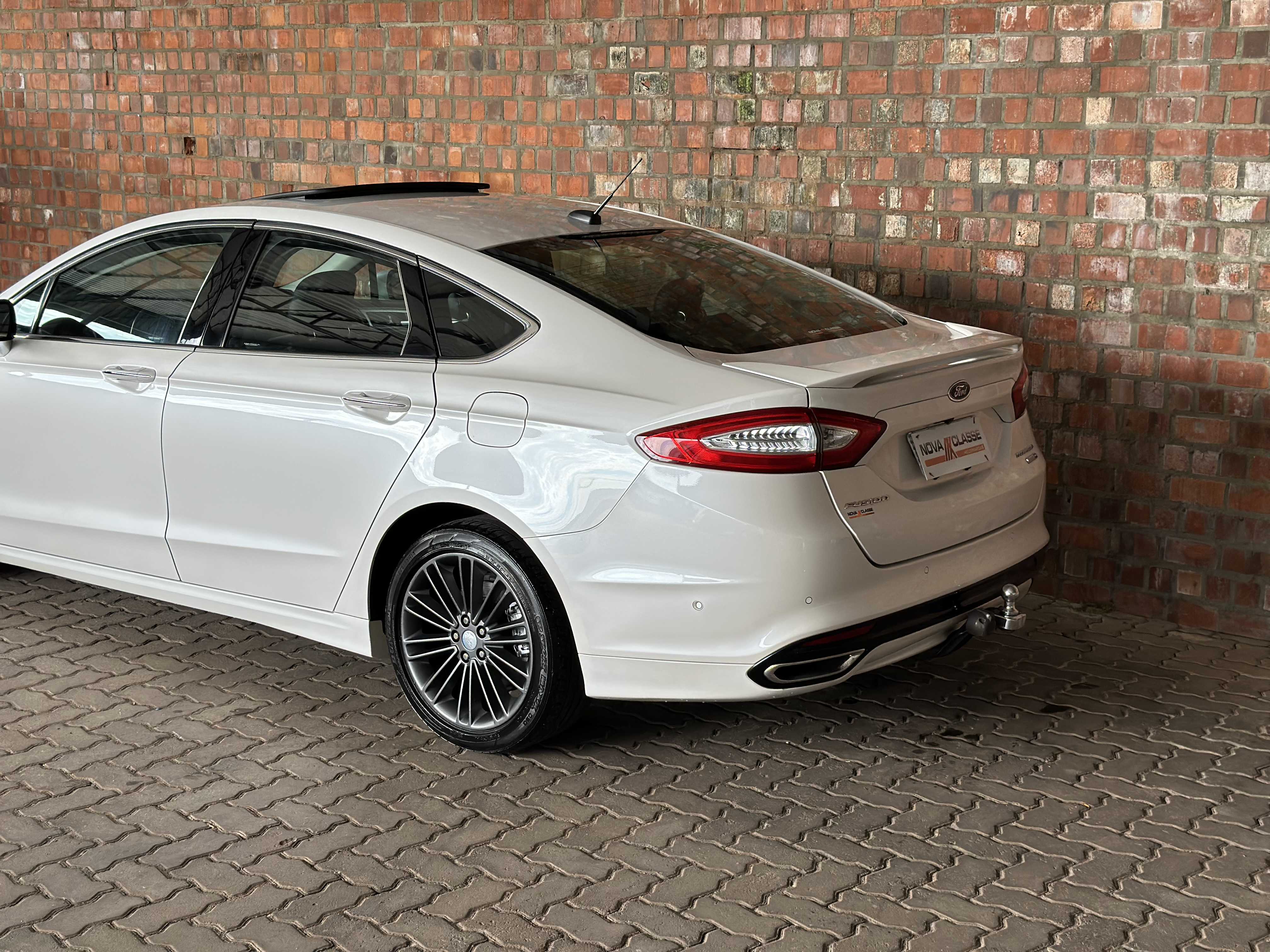 FUSION TITANIUM 2.0 AWD