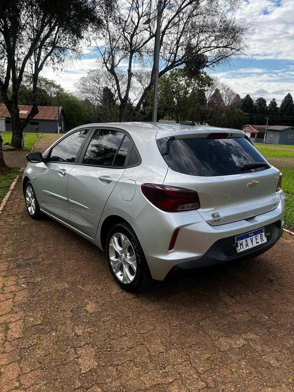 ONIX HATCH LTZ 1.0 TURBO