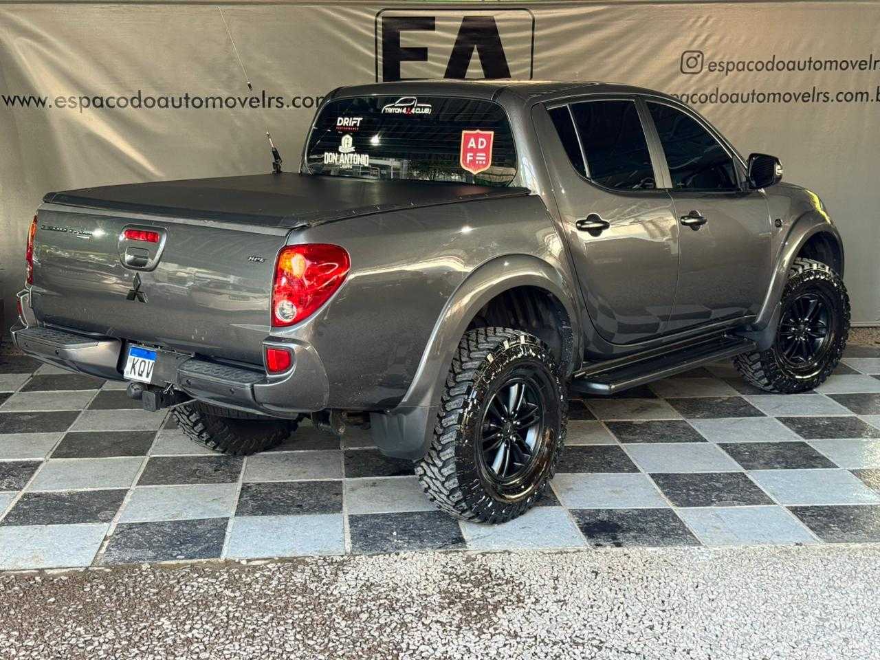 L200 TRITON 3.2 HPE DIES. 4X4