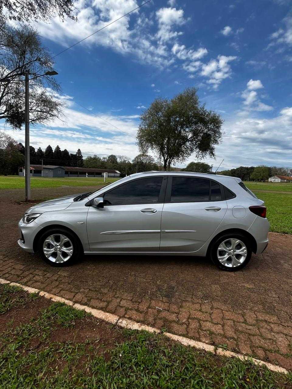 ONIX HATCH LTZ 1.0 TURBO