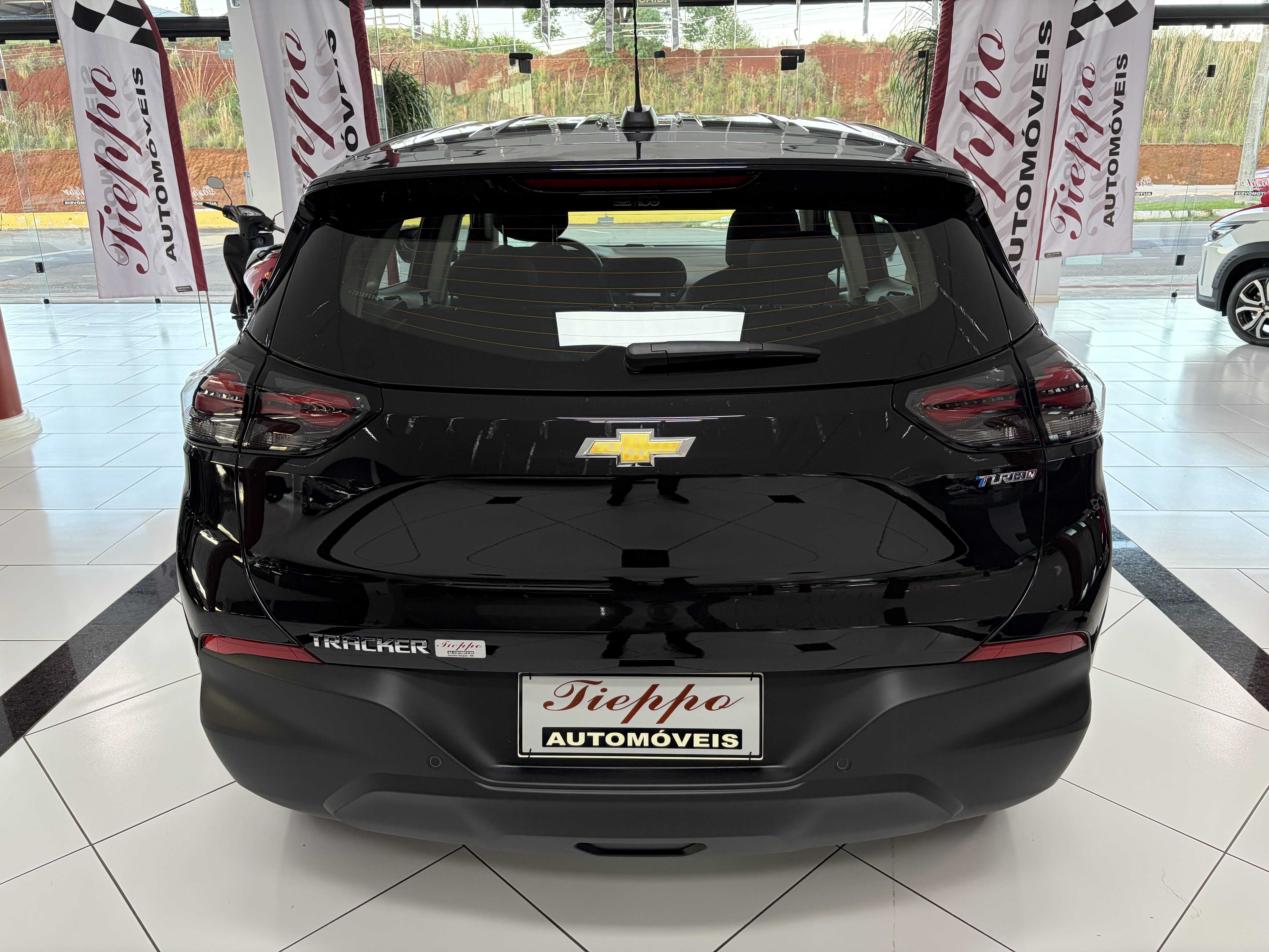 TRACKER 1.0 TURBO AT