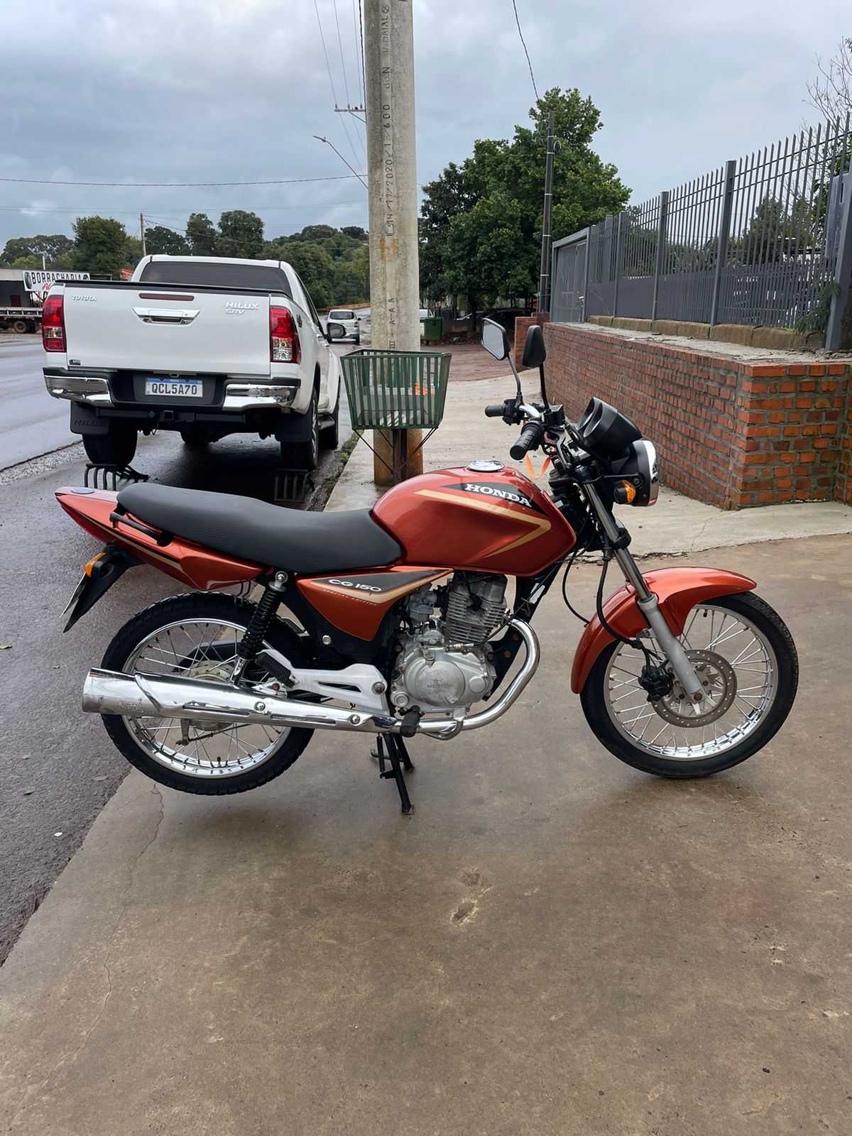 CG 150 TITAN SPECIAL EDITION