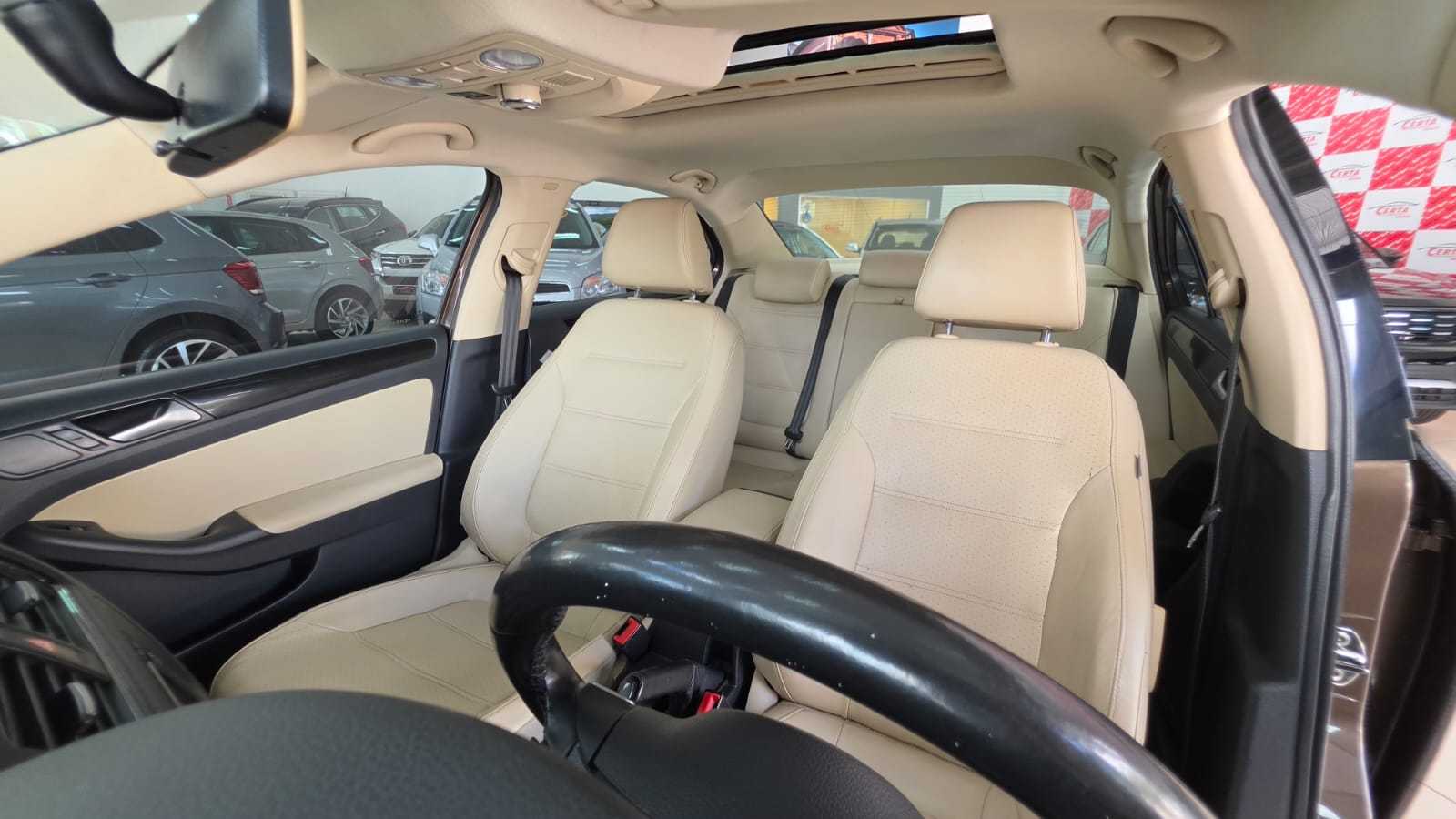 JETTA COMFORT C TETO SOLAR