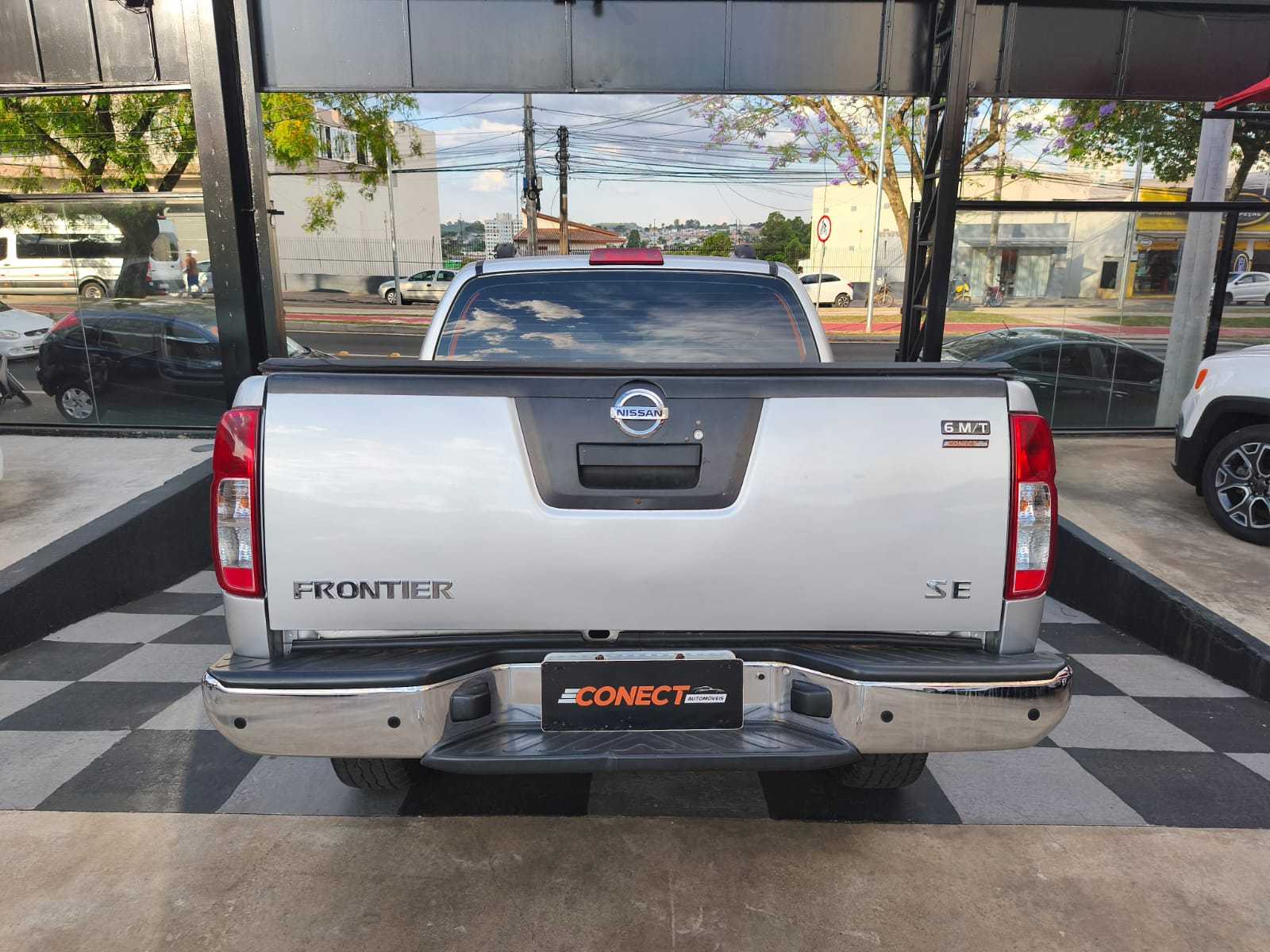 FRONTIER SE 2.5 4X4 MANUAL