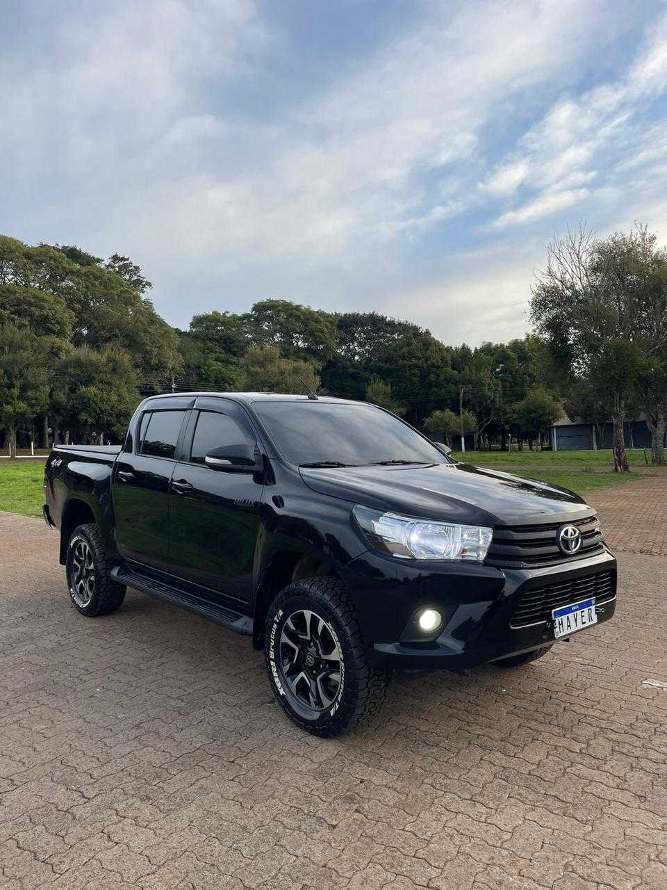HILUX CD SRV 4X4