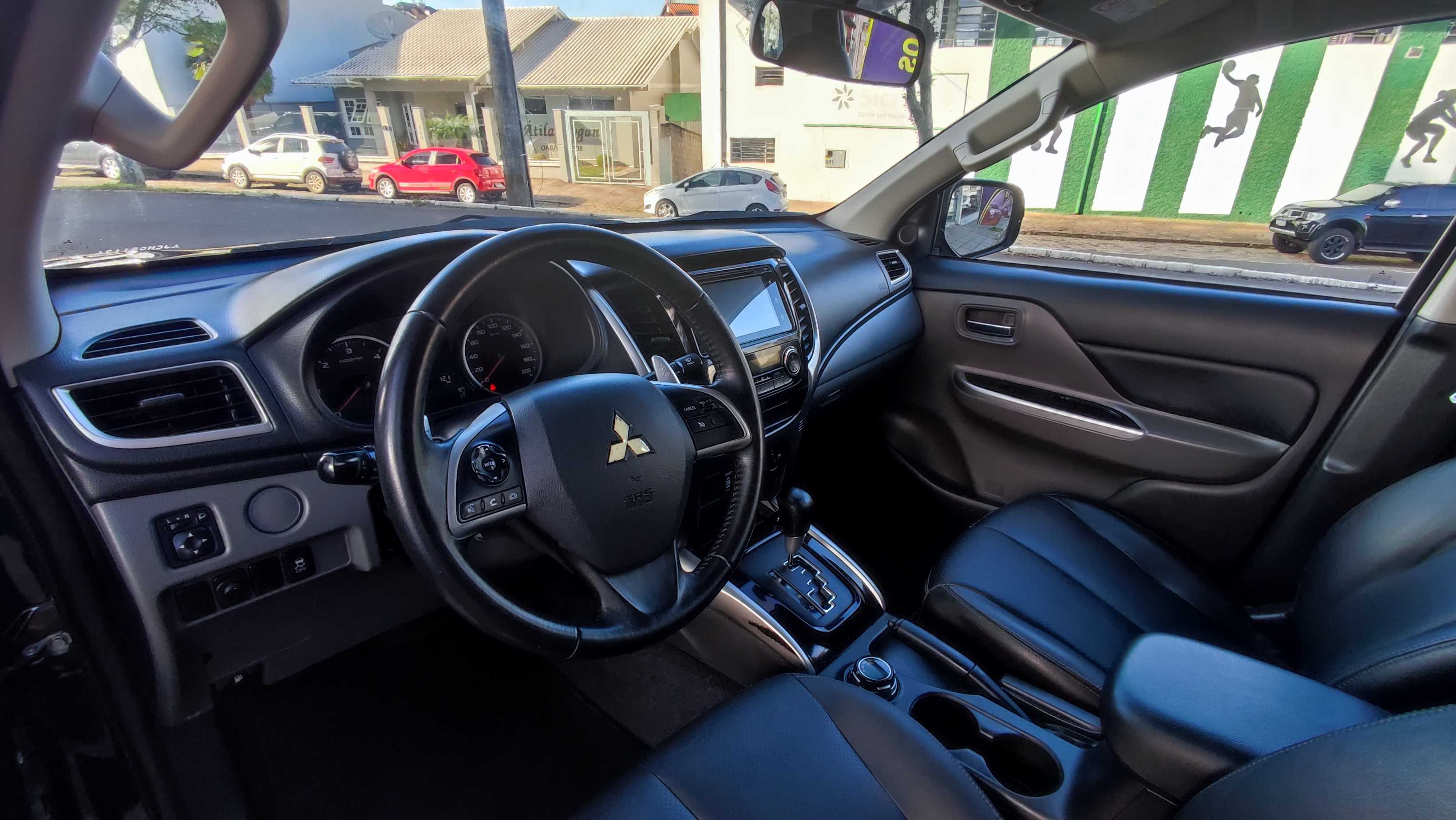 L200 TRITON SPORT HPE 4X4