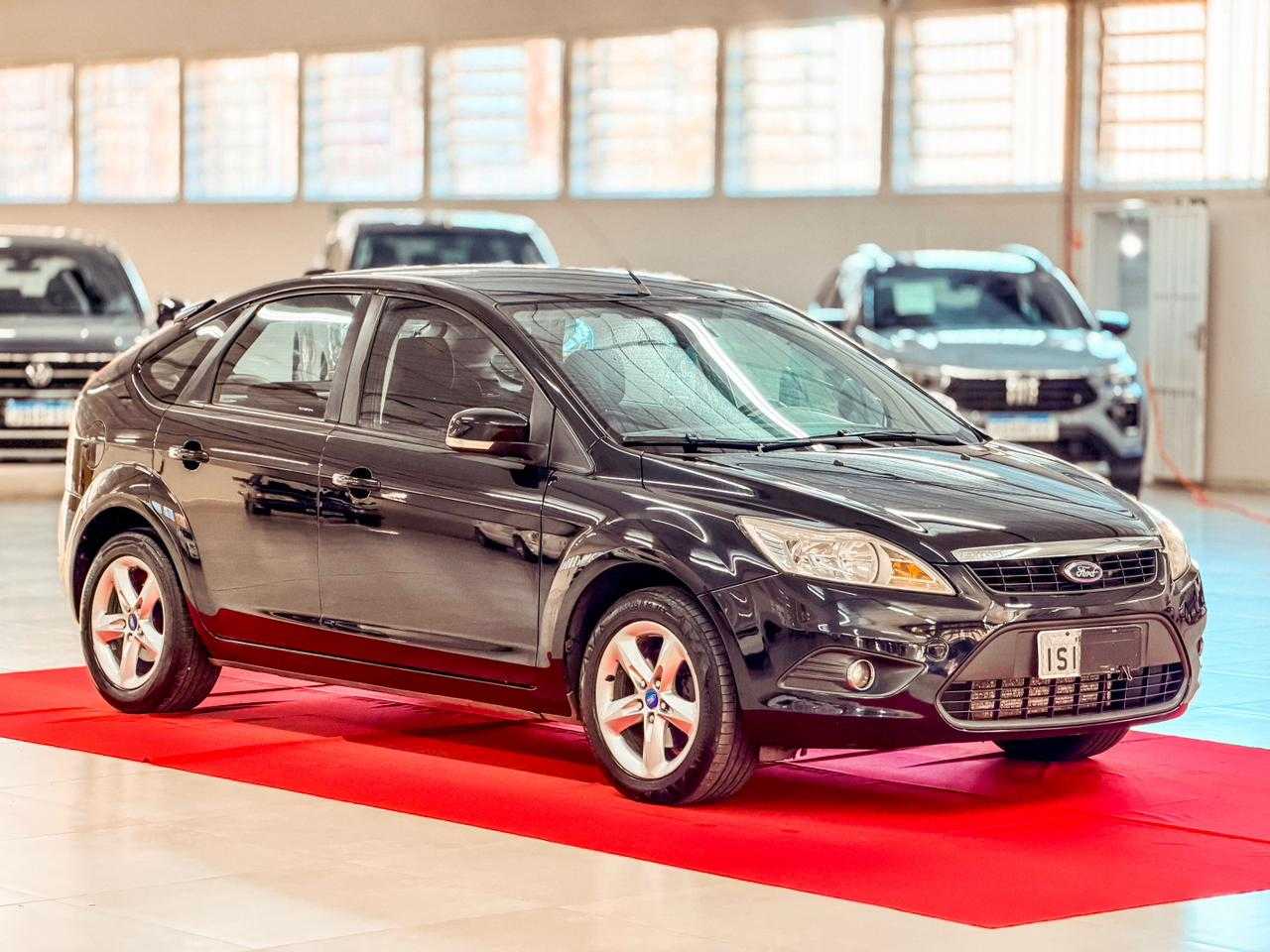 FOCUS 2.0 GLX 16V GASOLINA AUT