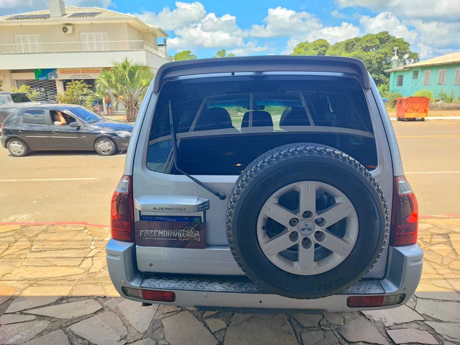 PAJERO FULL 3.8 V6 HPE 2007