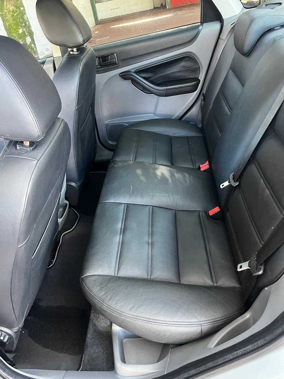 FOCUS SEDAN 2.0 AUT.