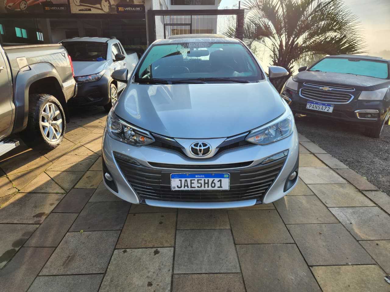 YARIS XLS 1.5 AUT. SEDAN