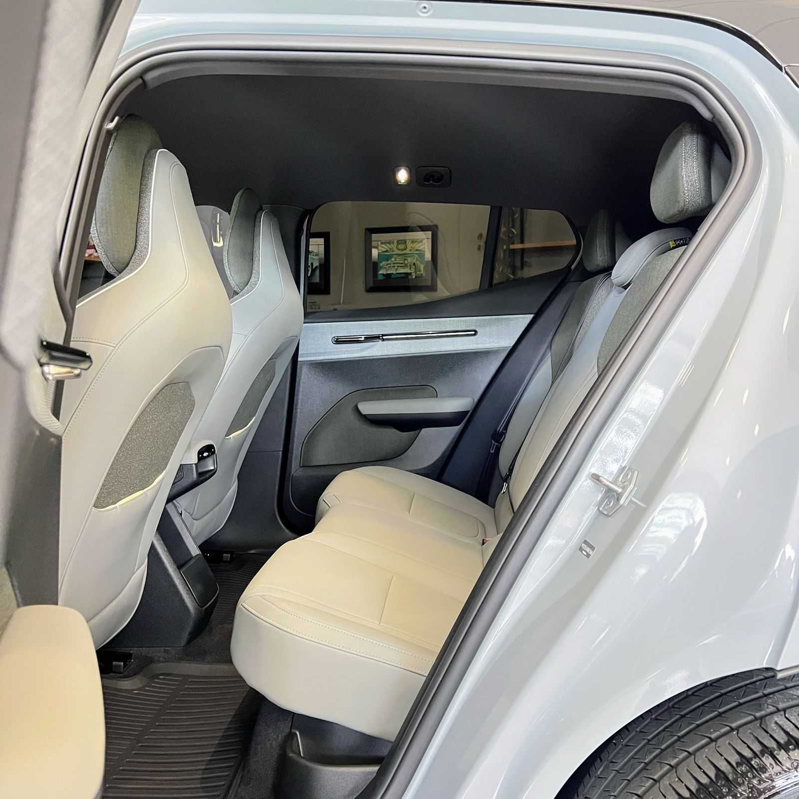 EX30 E60 PLUS ELETRICO