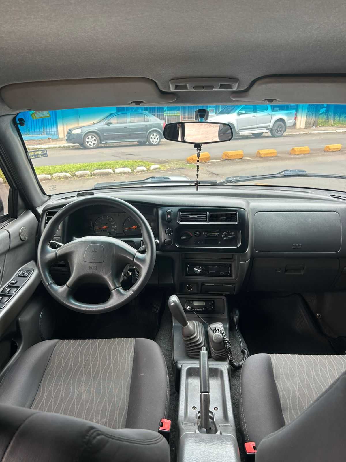 L200 OUTDOOR 2.5 4X4 CD