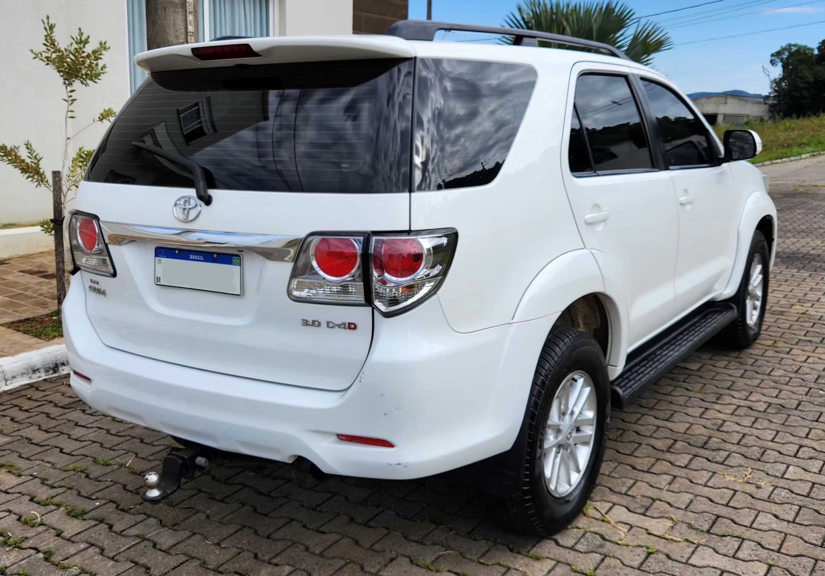 SW4 3.0 AUTOMATIC 4X4 7LUGARES