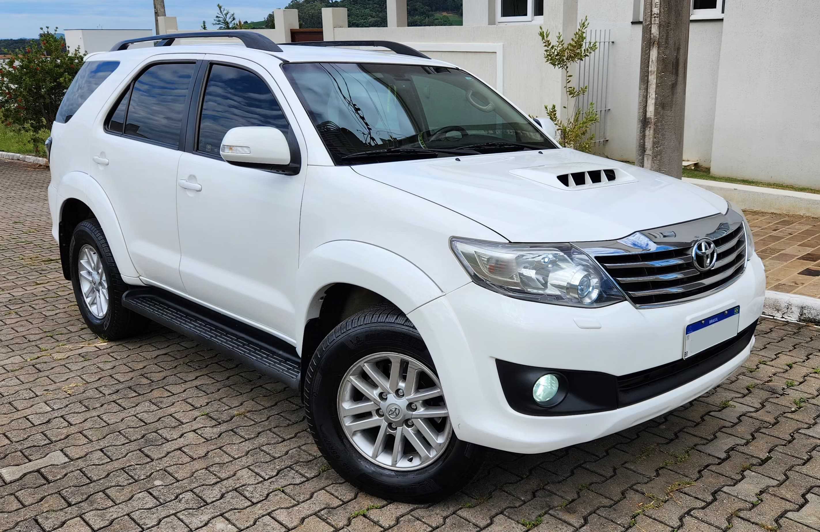 SW4 3.0 AUTOMATIC 4X4 7LUGARES