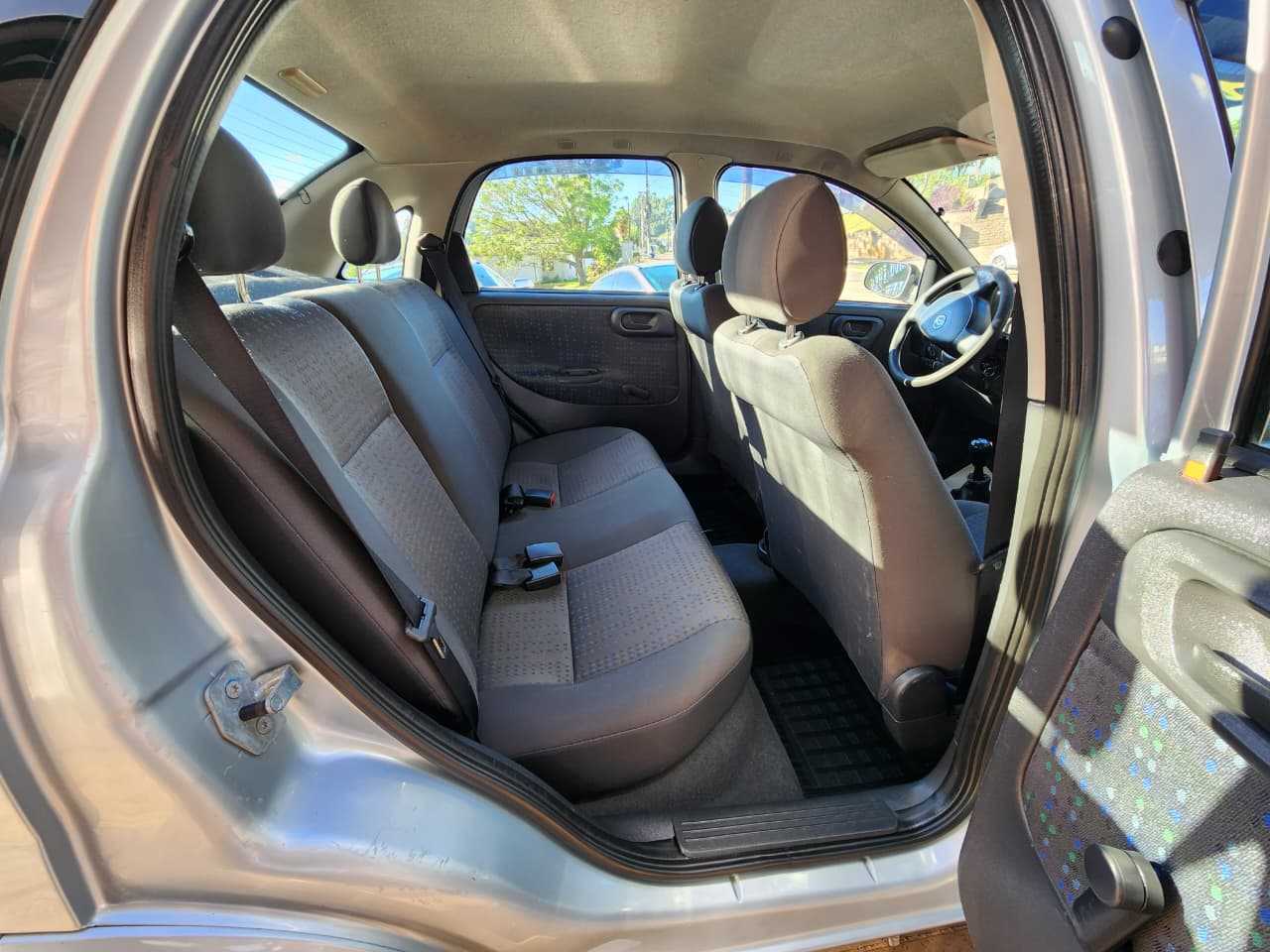 CORSA SEDAN MAXX 1.4