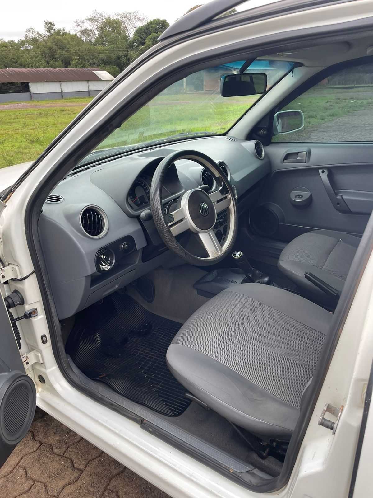 PARATI TITAN 1.6 MI 4P