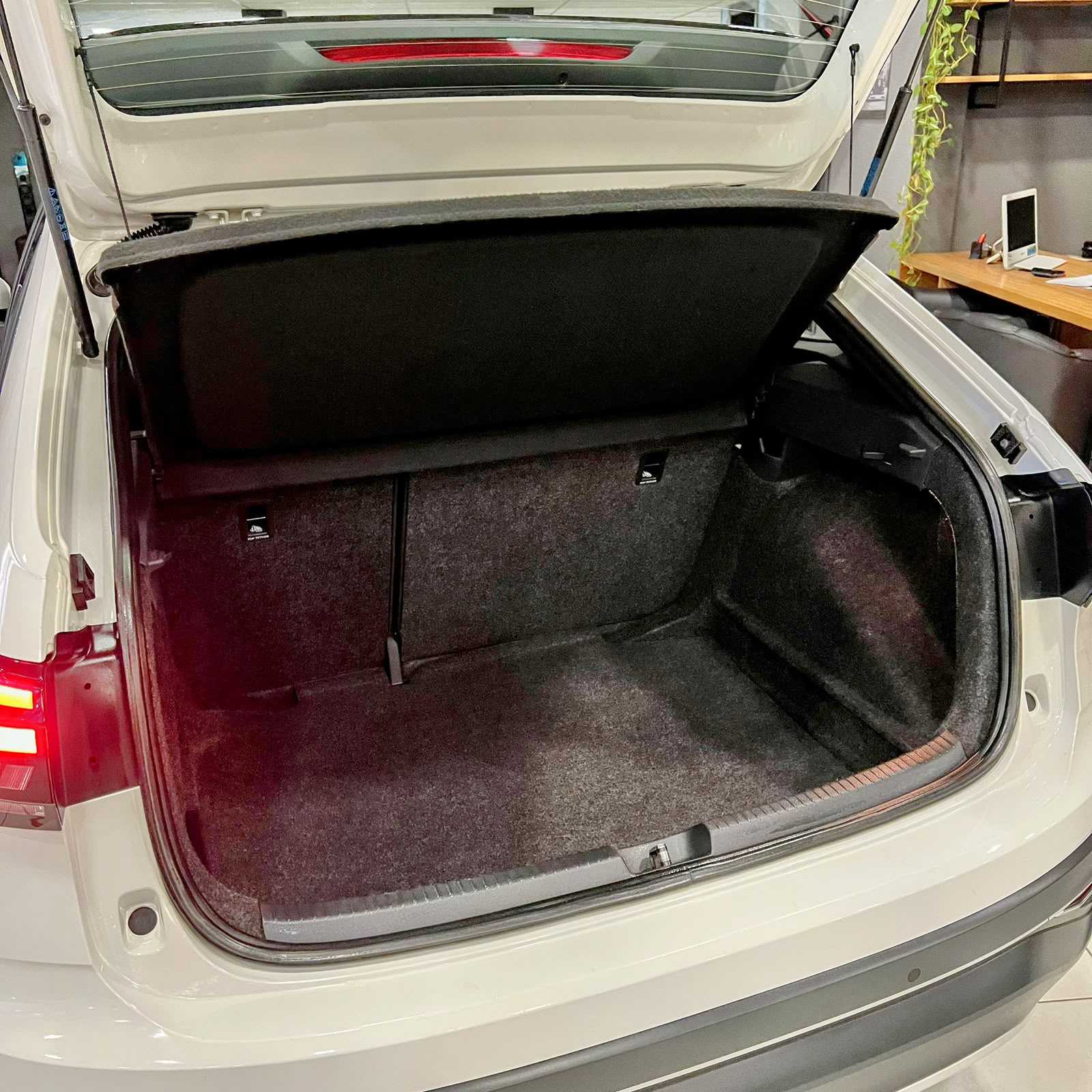NIVUS HIGHLINE 200TSI AUT