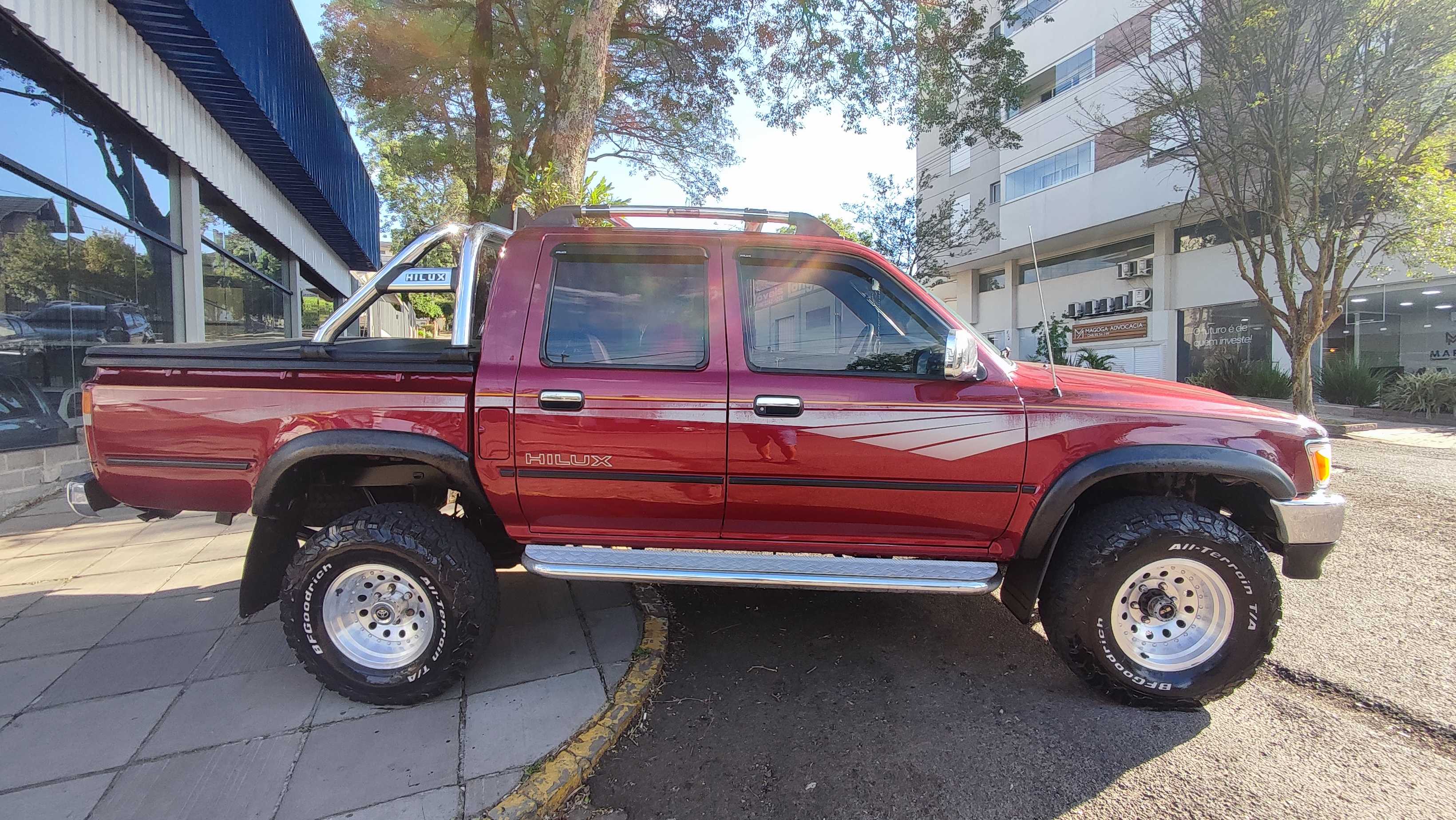 HILUX 4CD SR5 4X4 DIESEL