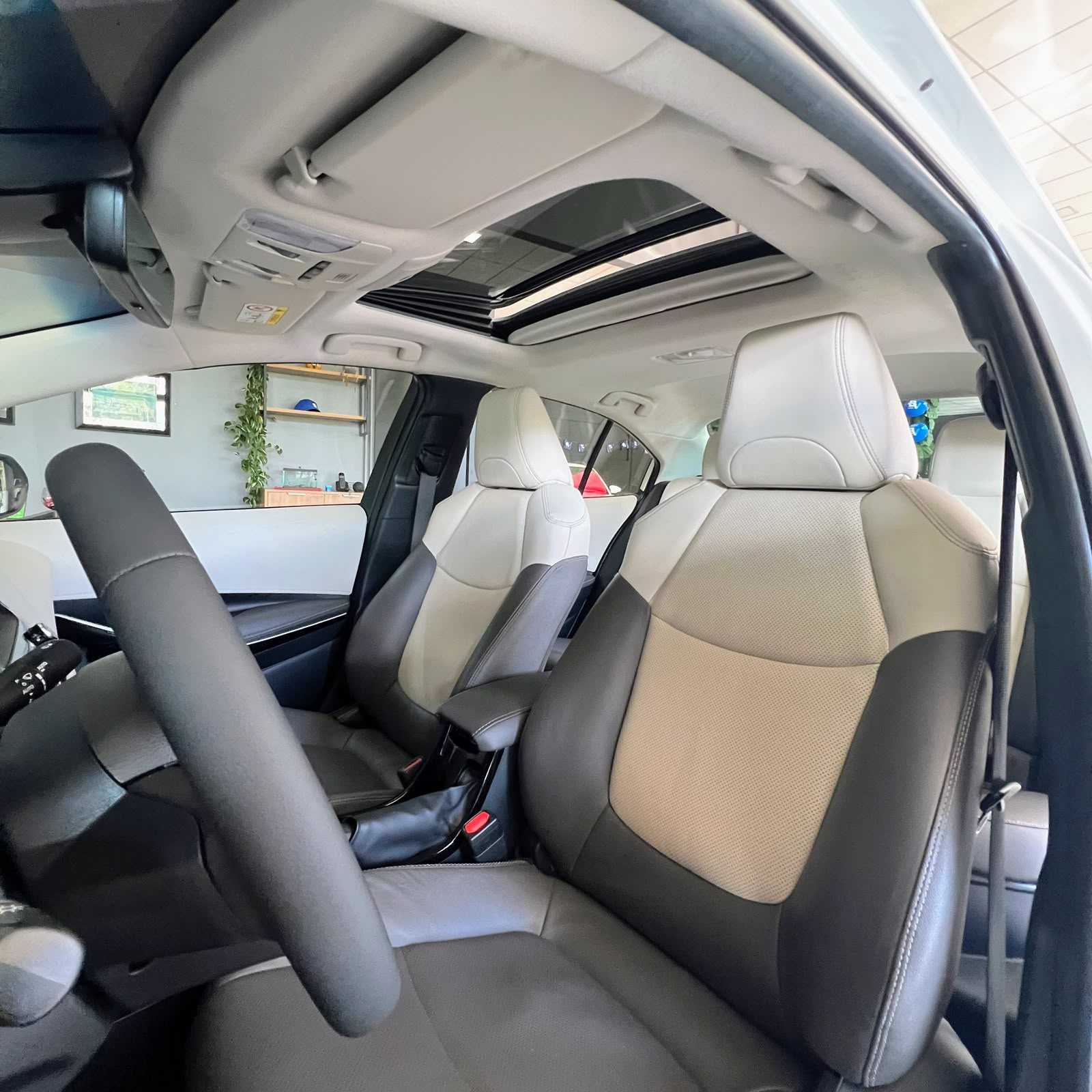 COROLLA ALTIS PREMIUM HYBRID