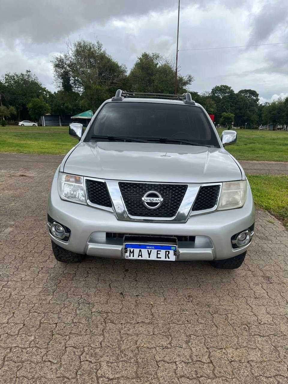 FRONTIER SL CD 4X4 AUT.