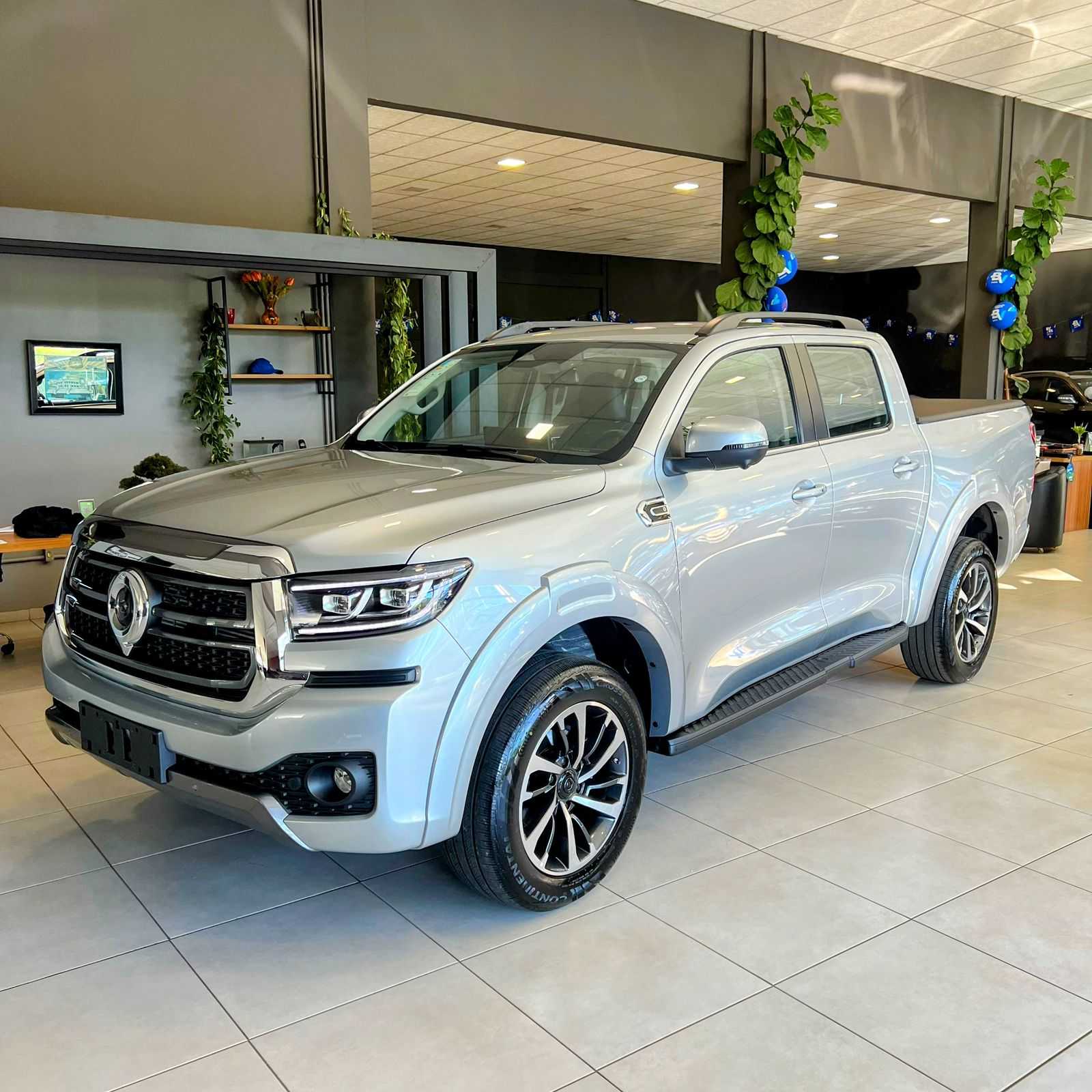 POER P30 EXCLUSIVE 2.4 TDI 4X4